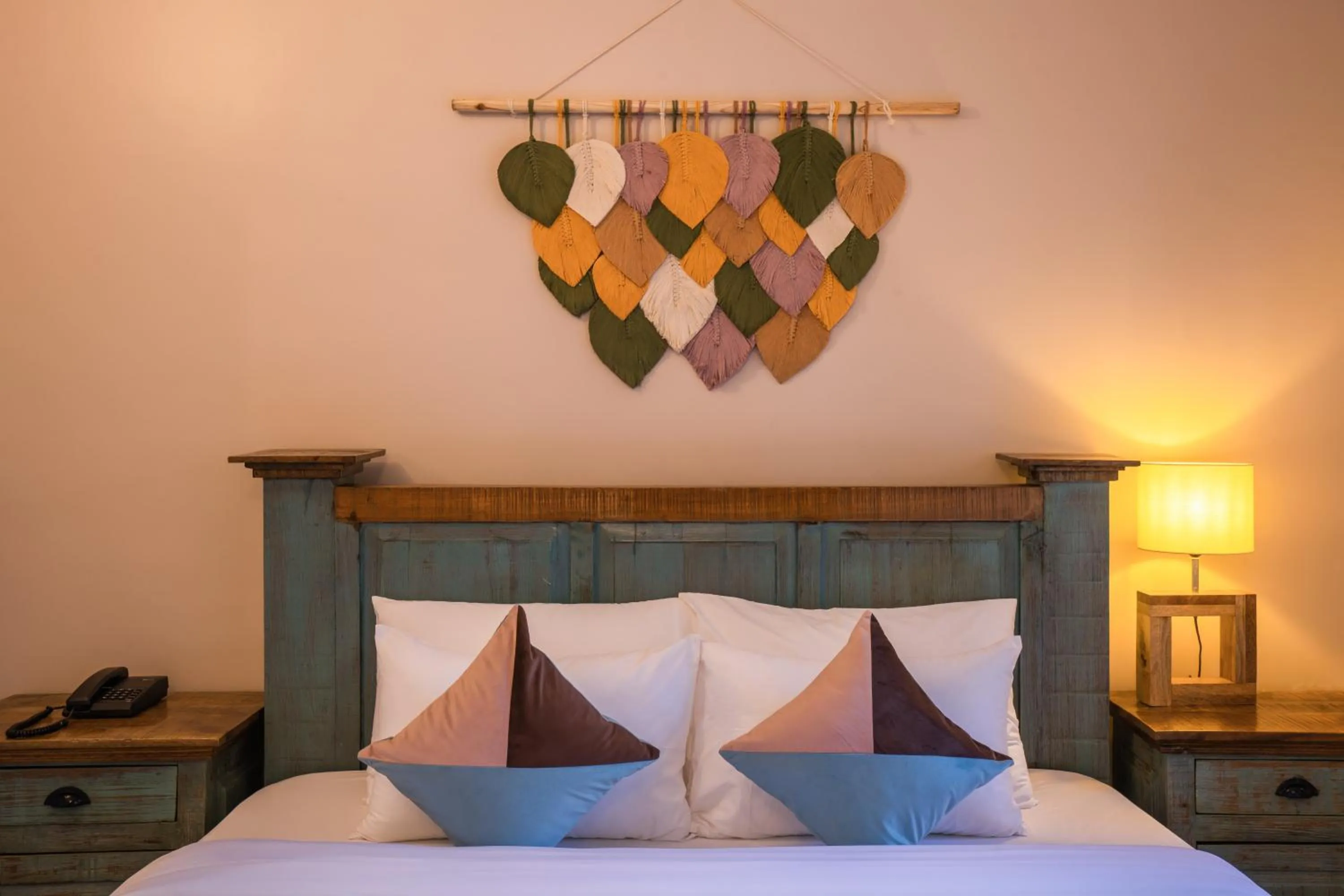 Bed in Zostel Goa, Morjim