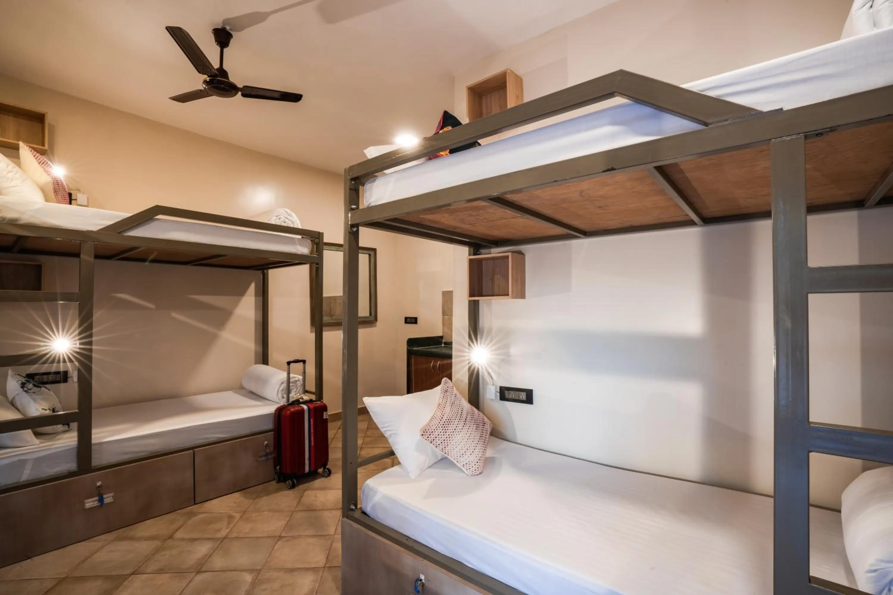 Photo of the whole room, Bed in Zostel Goa, Morjim