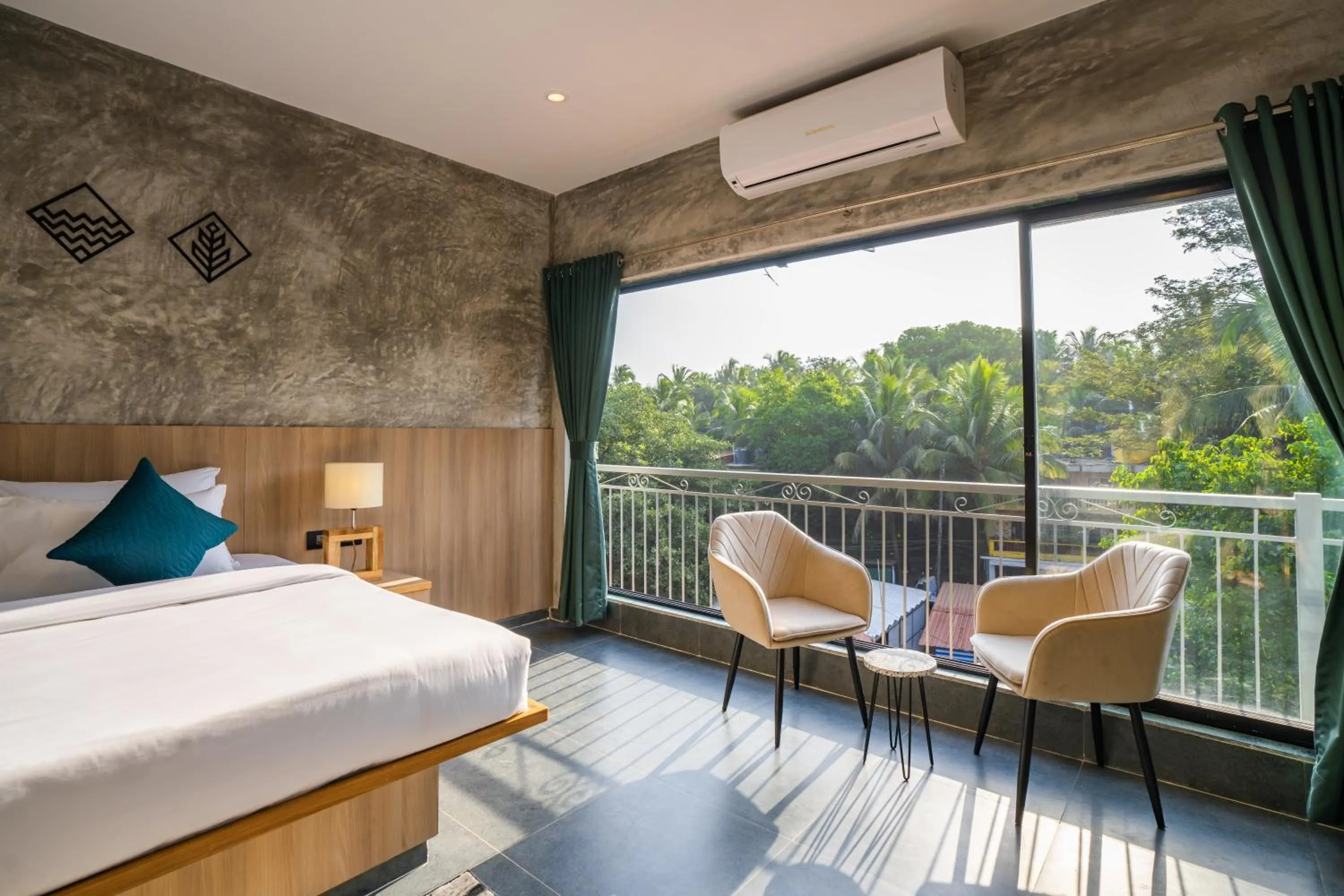 Bed in Zostel Goa, Morjim