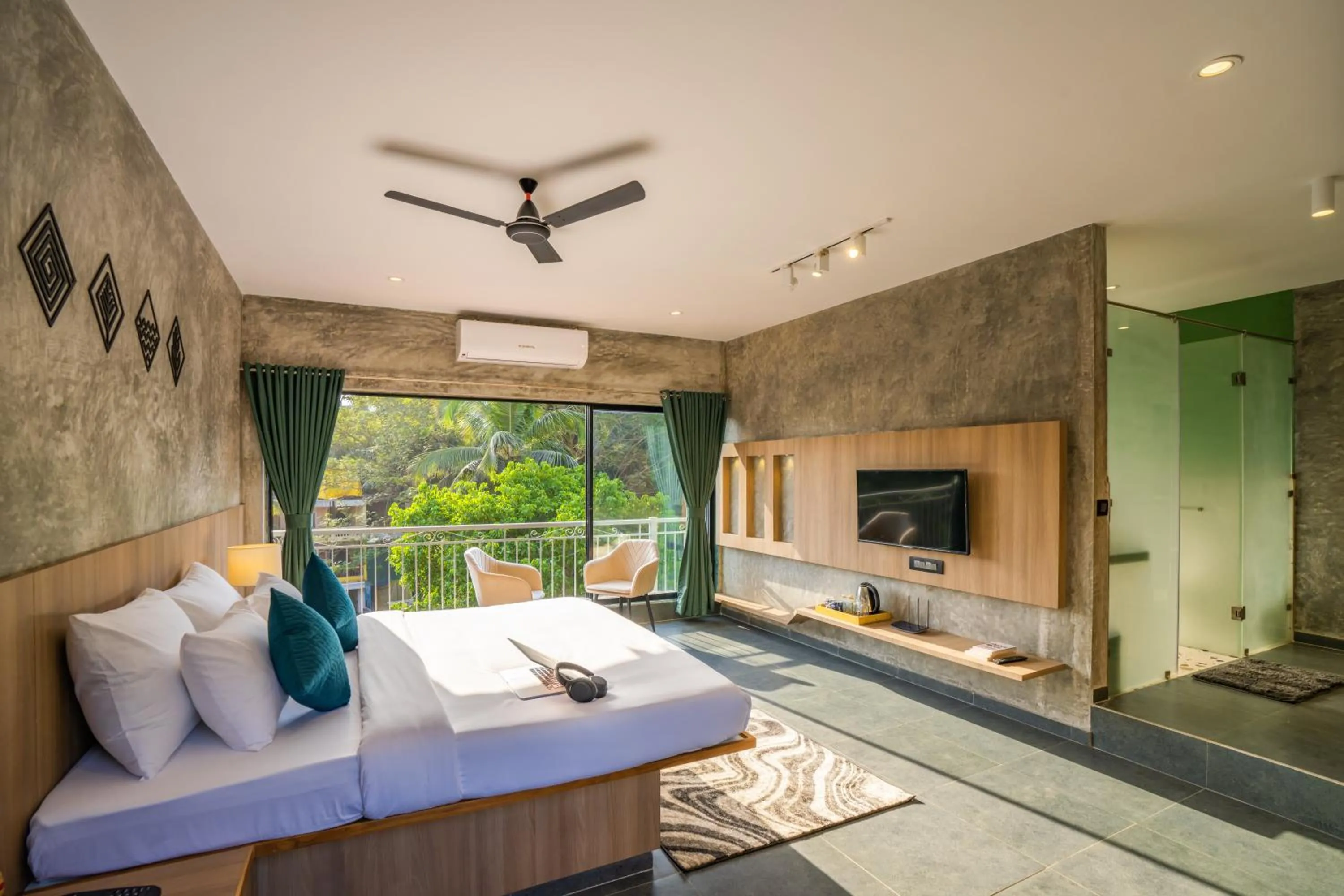 Bed in Zostel Goa, Morjim