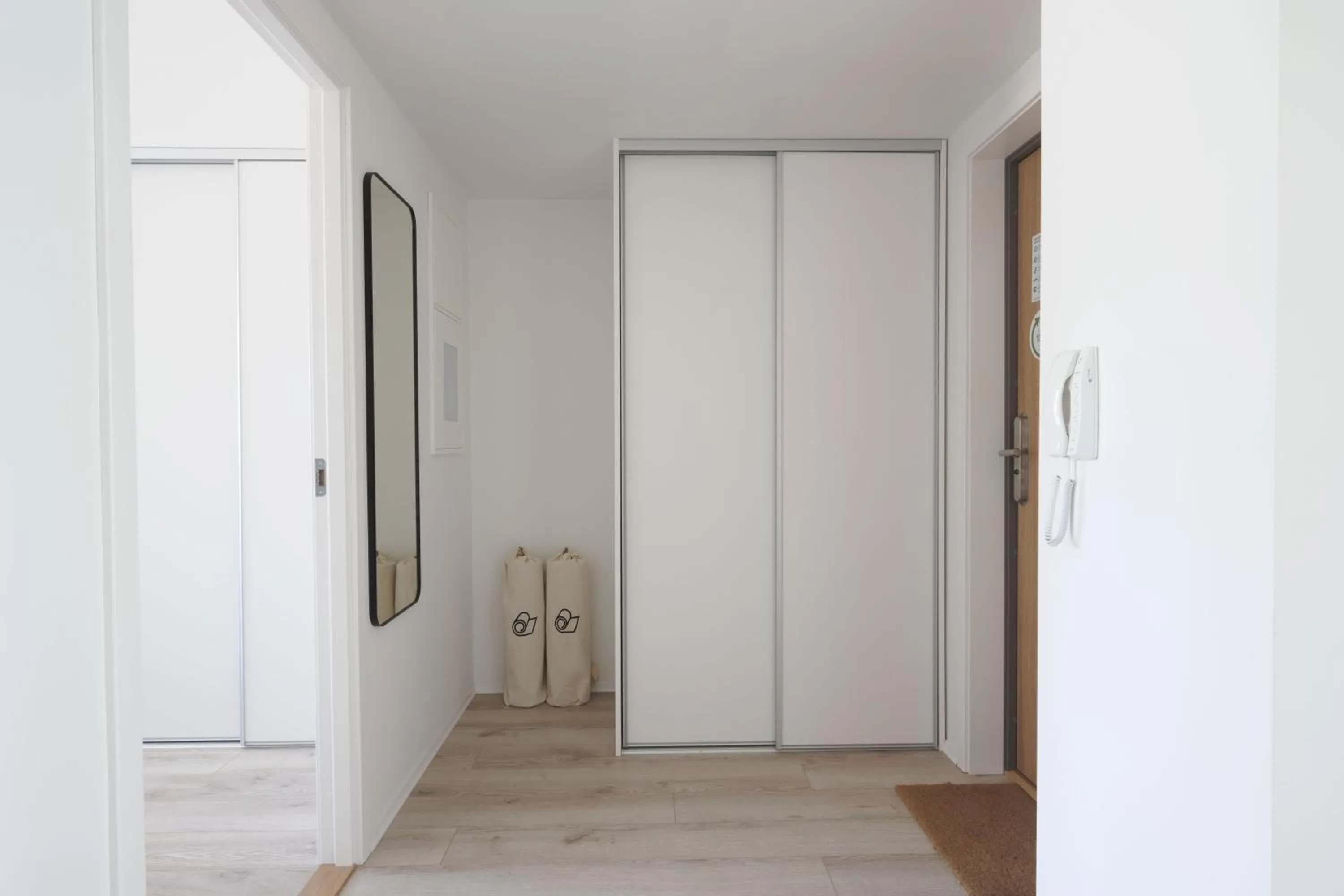 wardrobe in Bob W Oslo Gamle