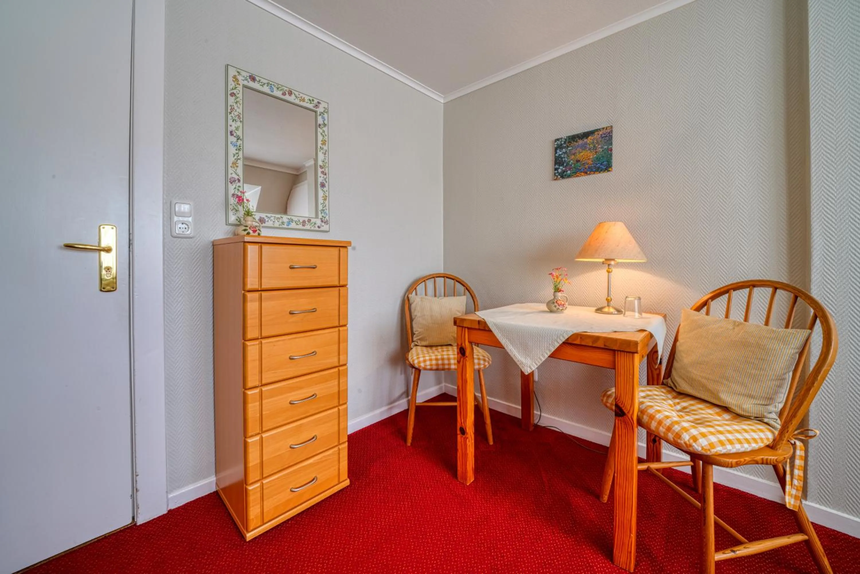 Photo of the whole room, Bed in Hotel Zur Eule