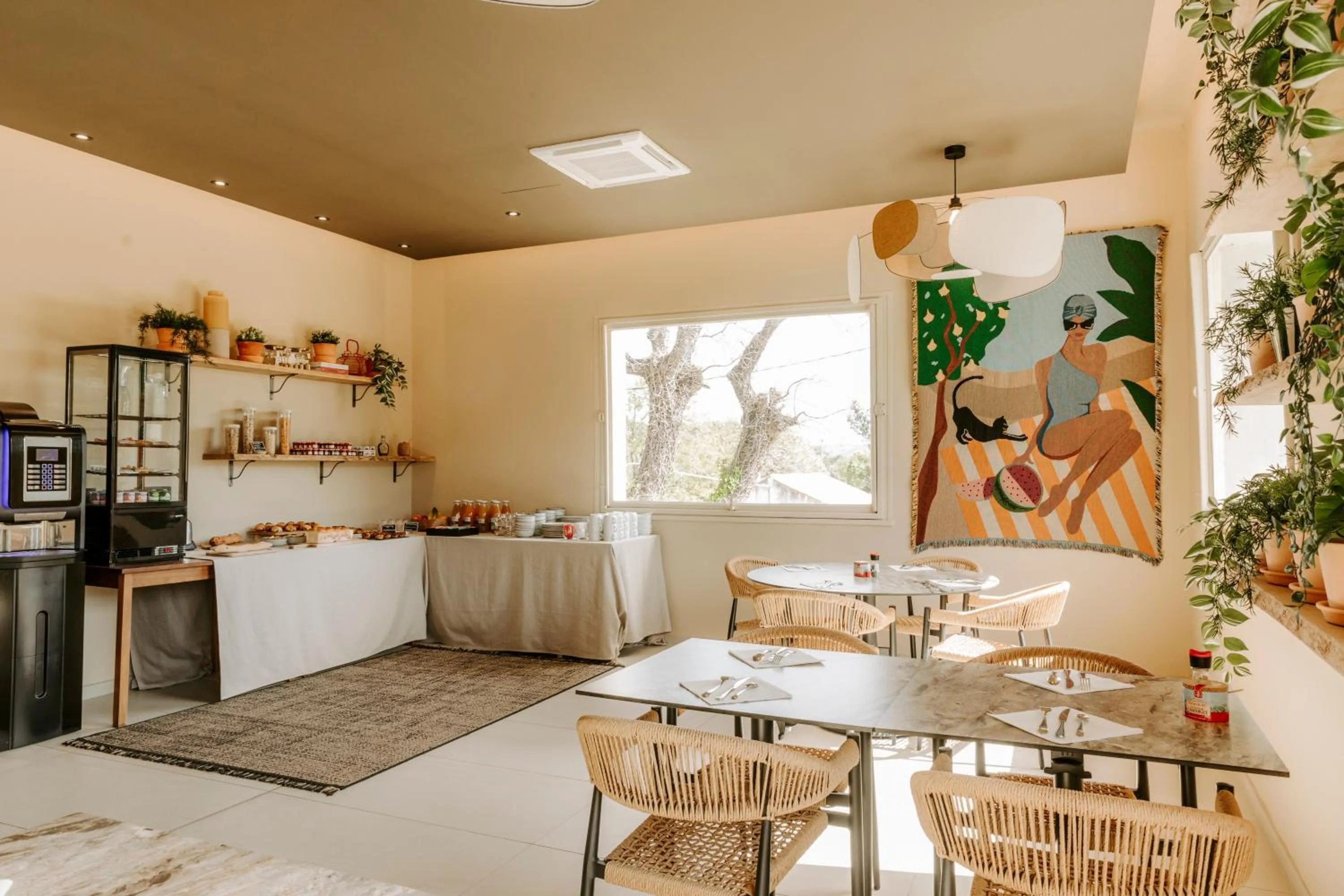 Breakfast in Soko Hotels-Pont du Gard