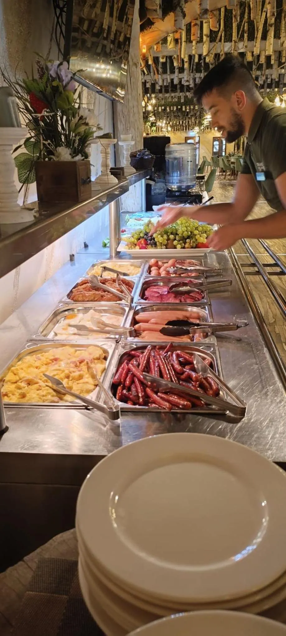 Breakfast in Conacul Radacinilor