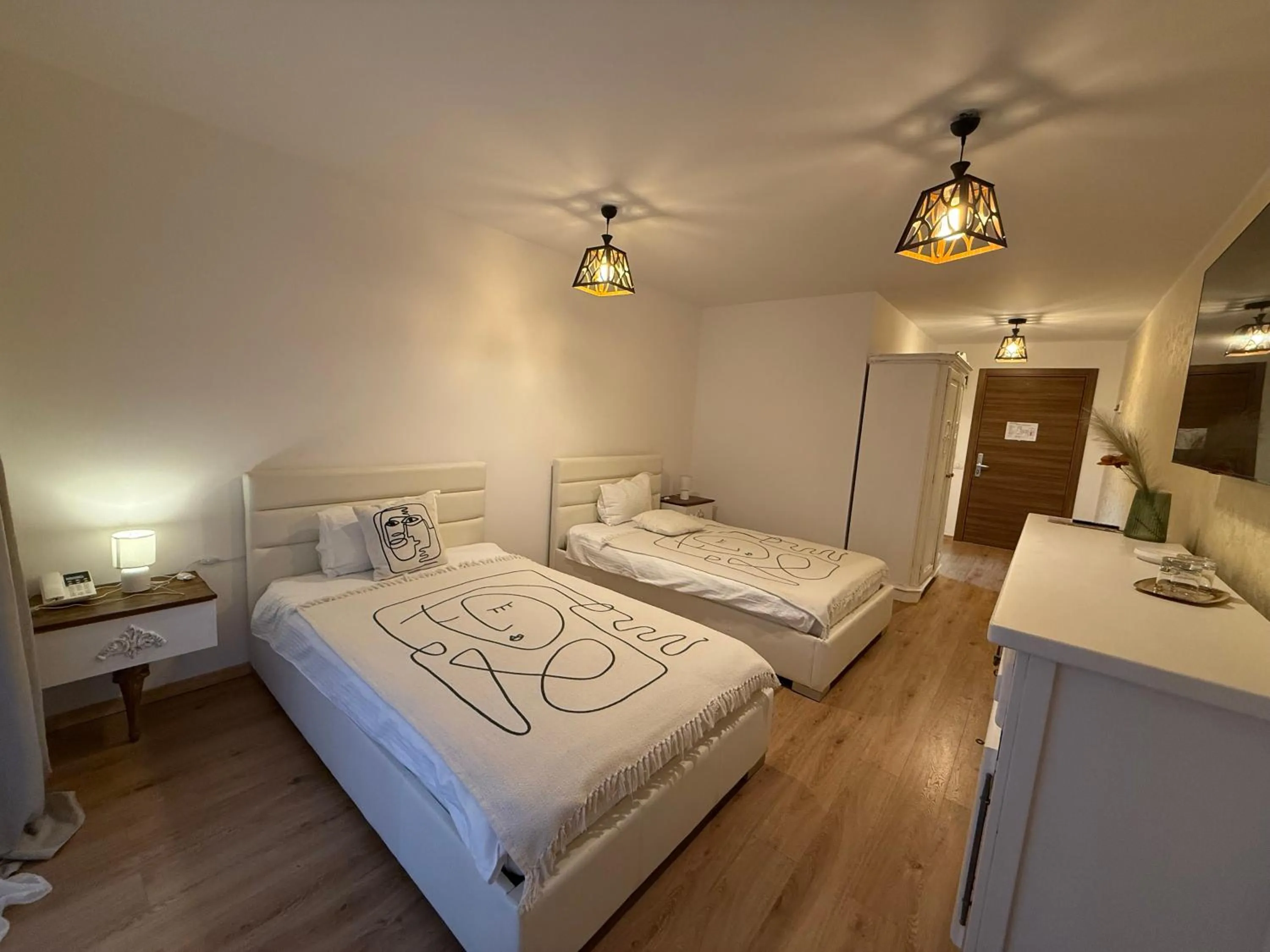 Bed in Conacul Radacinilor