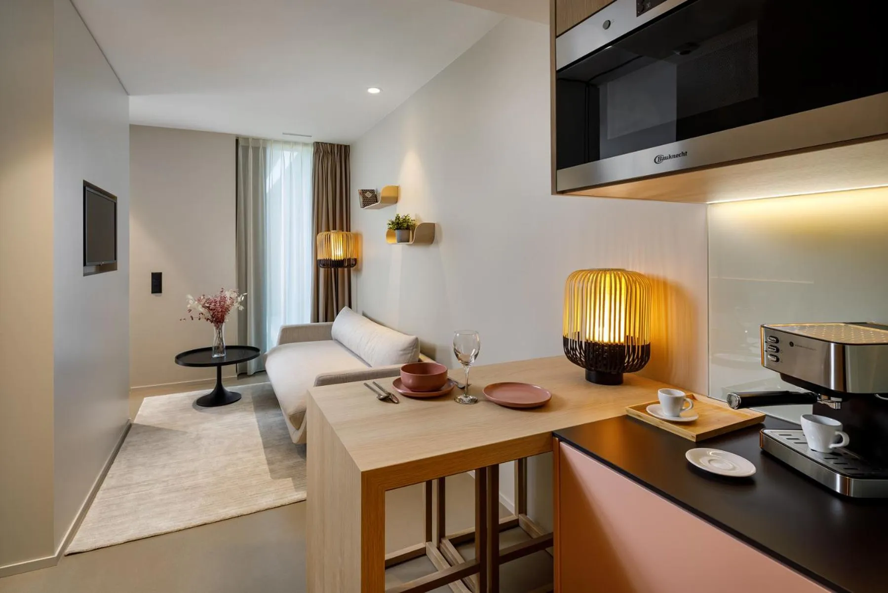 Kitchen or kitchenette, Bed in VISIONAPARTMENTS Glattbrugg - contactless check-in