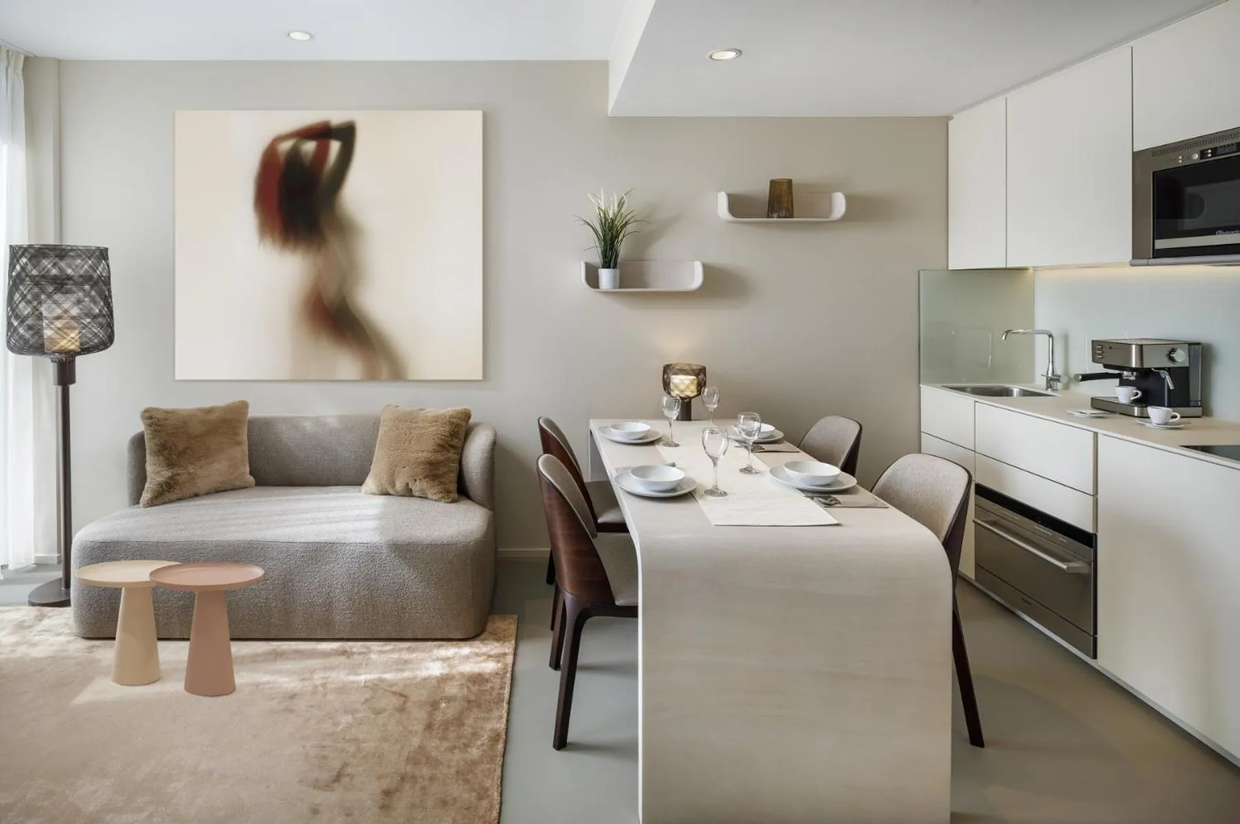 Kitchen or kitchenette in VISIONAPARTMENTS Glattbrugg - contactless check-in