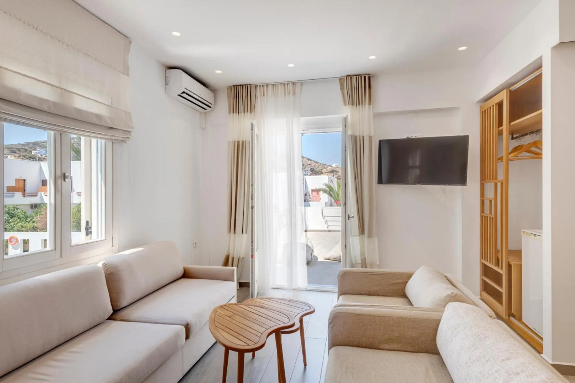 Seating area in Hotel Benois