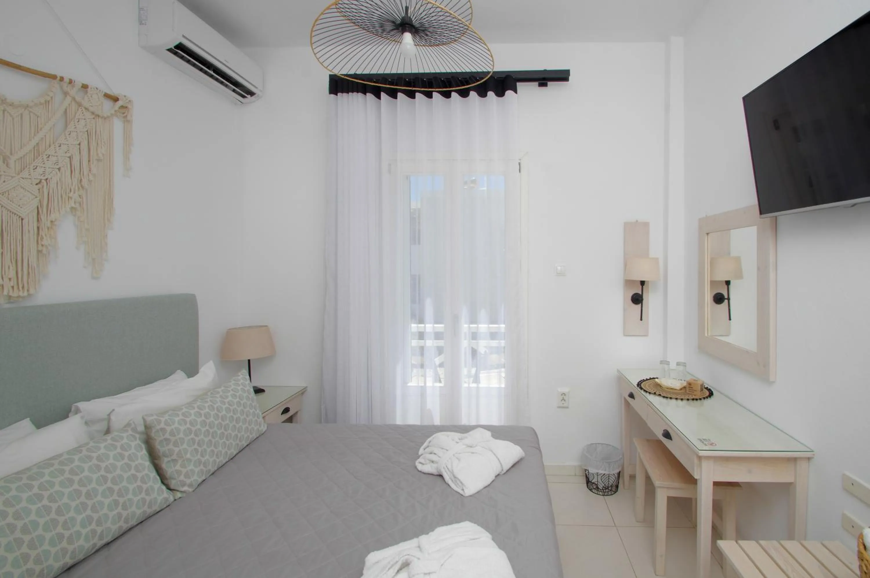 Bedroom, Bed in Hotel Benois