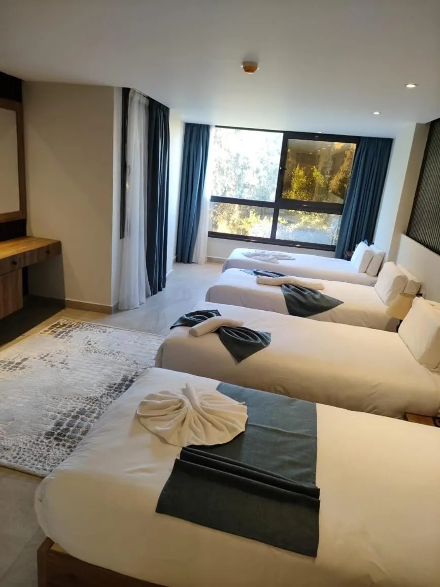 Bed in Pyramid Front Hotel