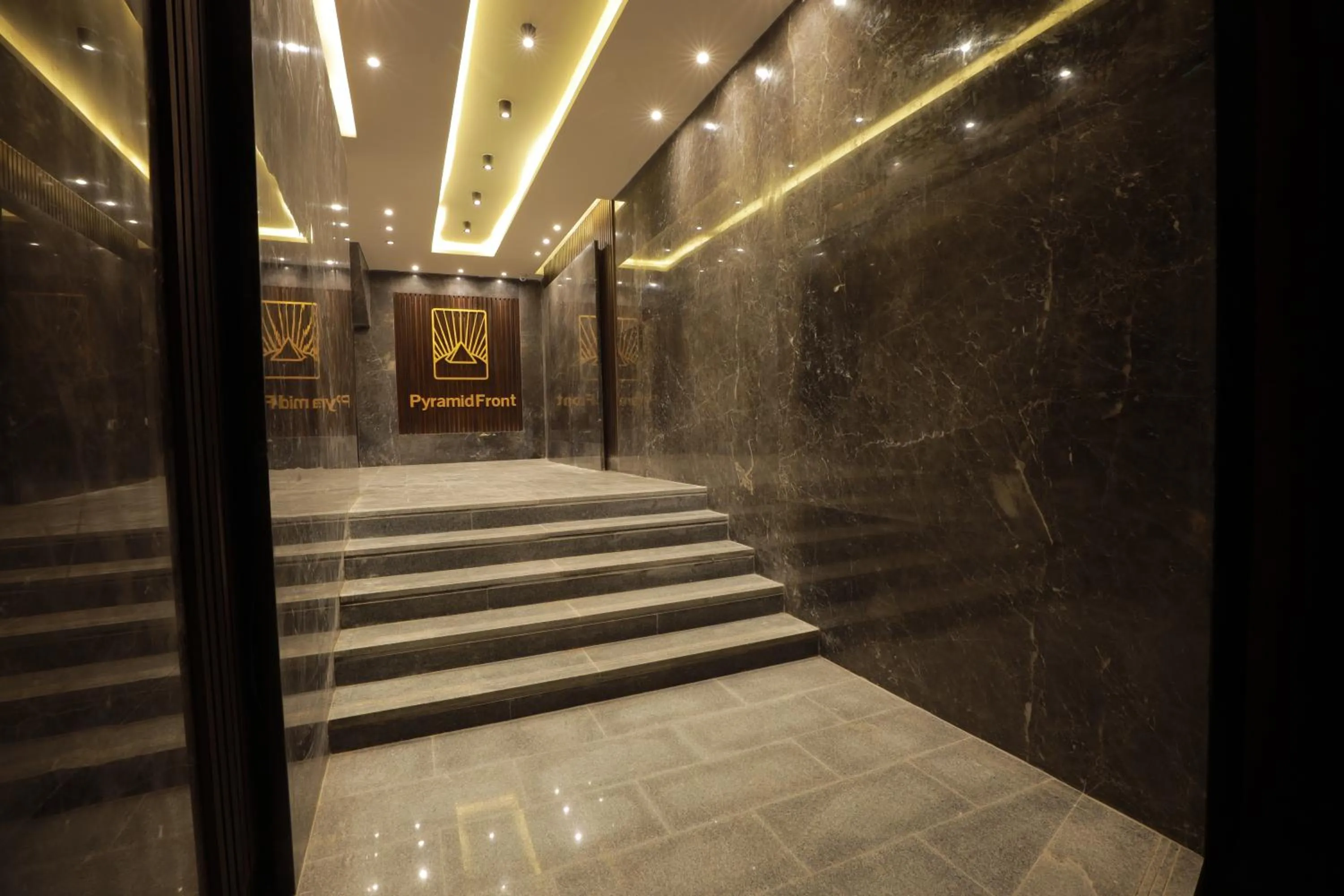 Facade/entrance in Pyramid Front Hotel