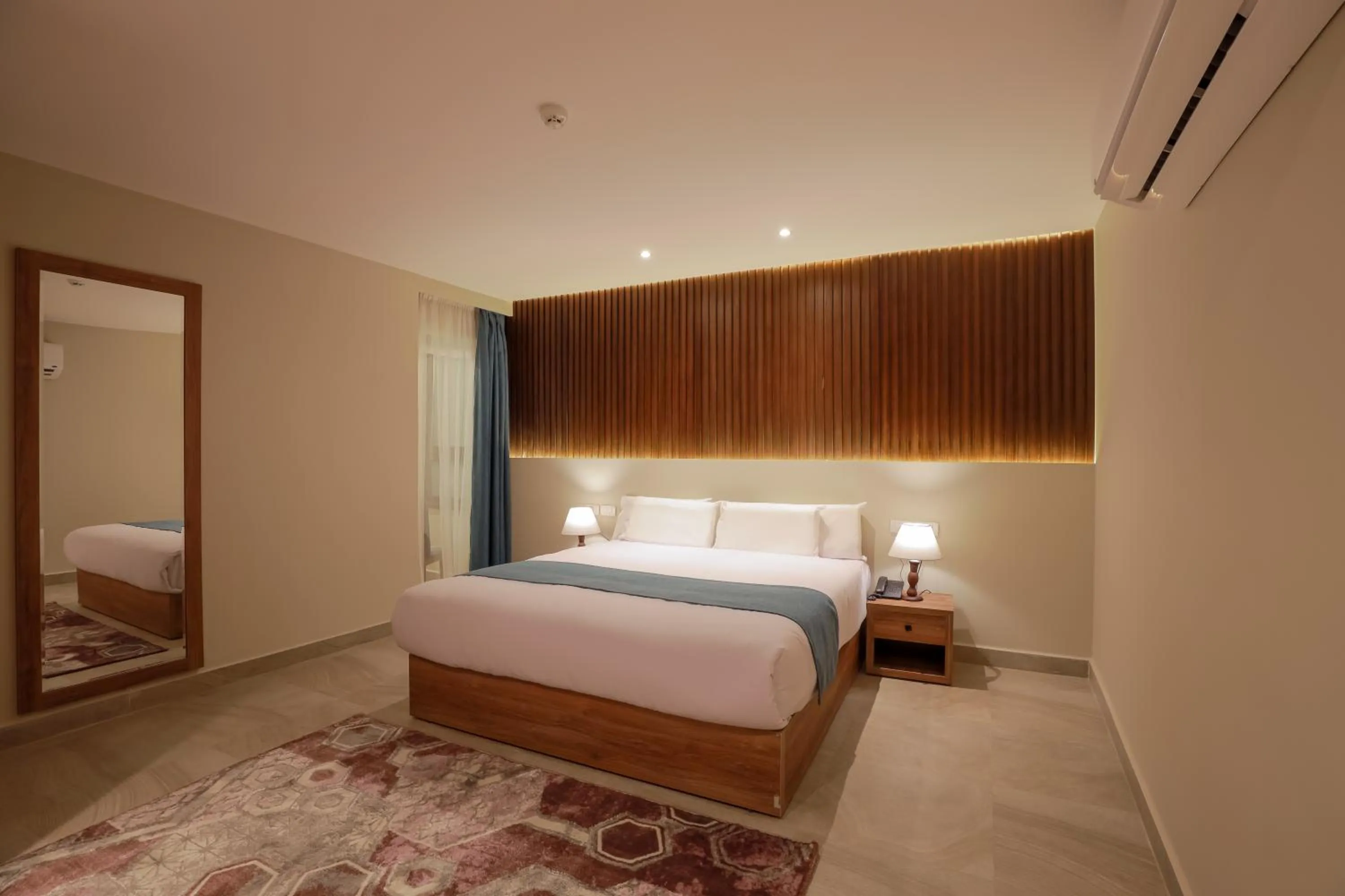 Bed in Pyramid Front Hotel