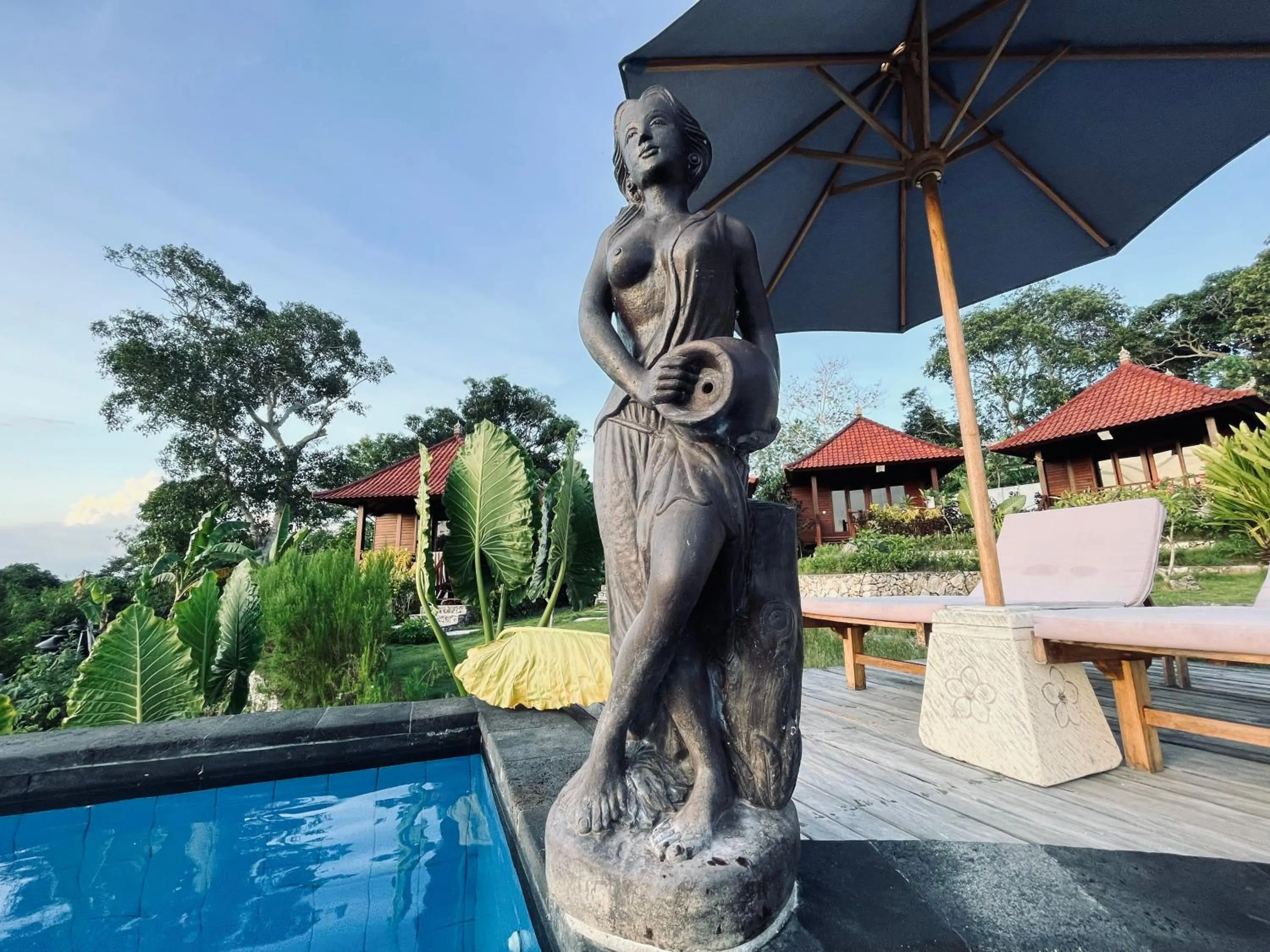 Sunset Hill Lembongan