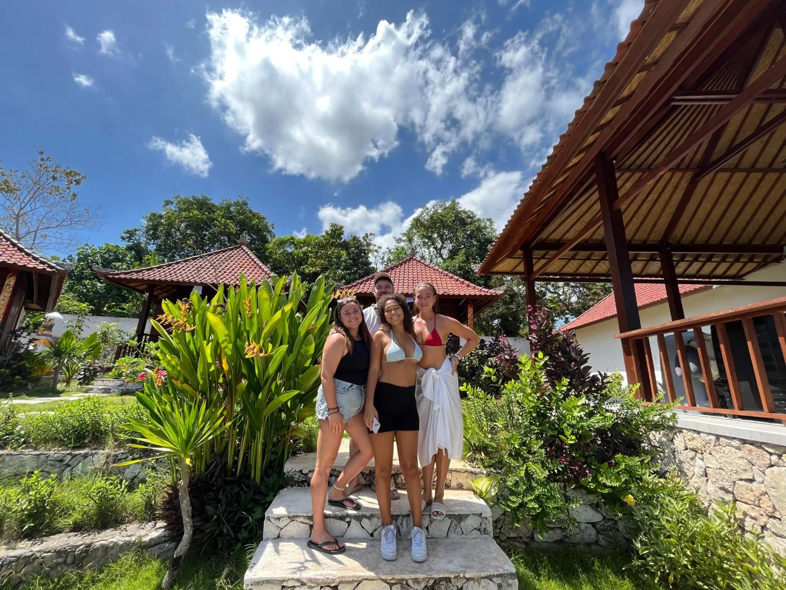 Sunset Hill Lembongan