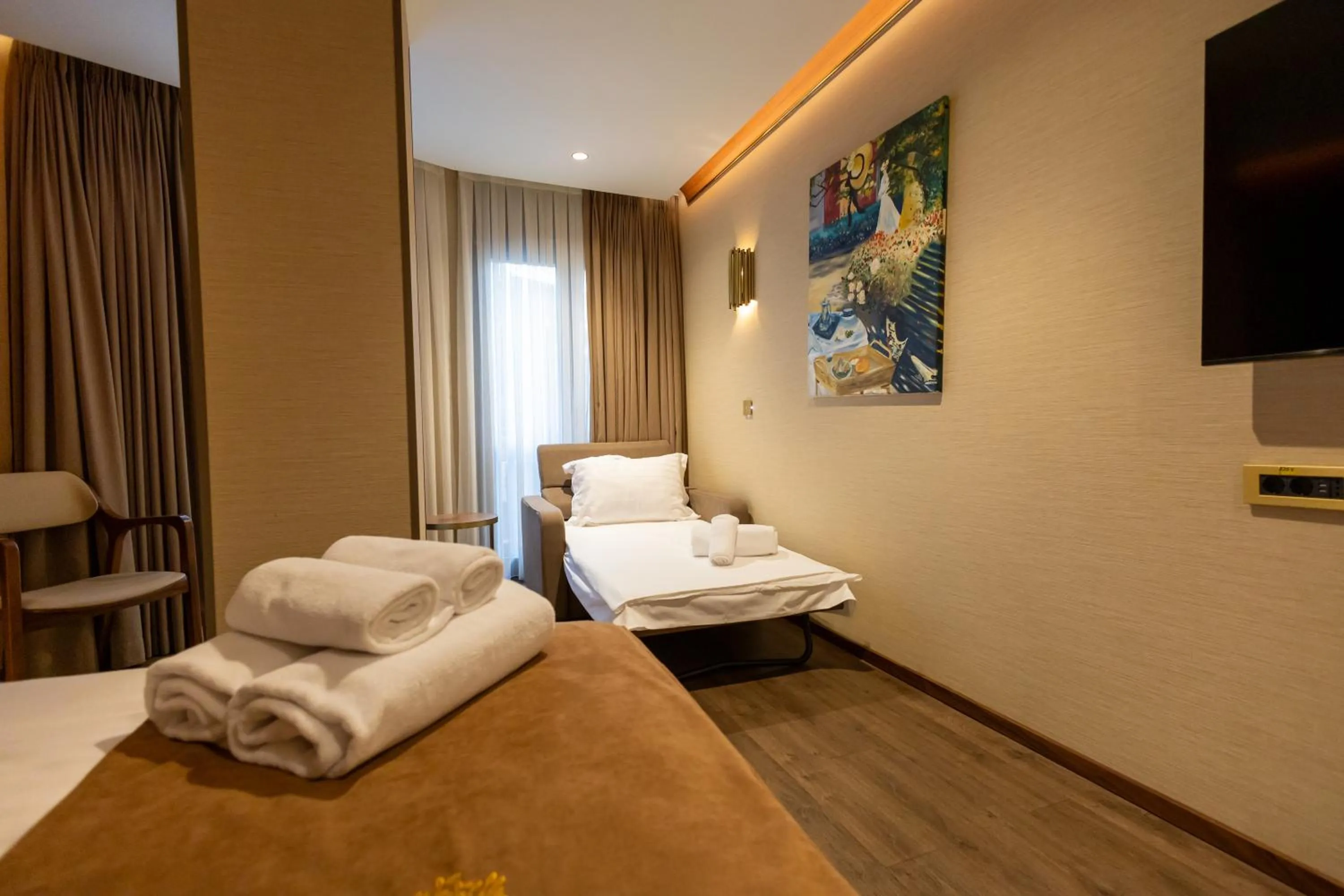 Bed in Kate Hotel Special Class & SPA