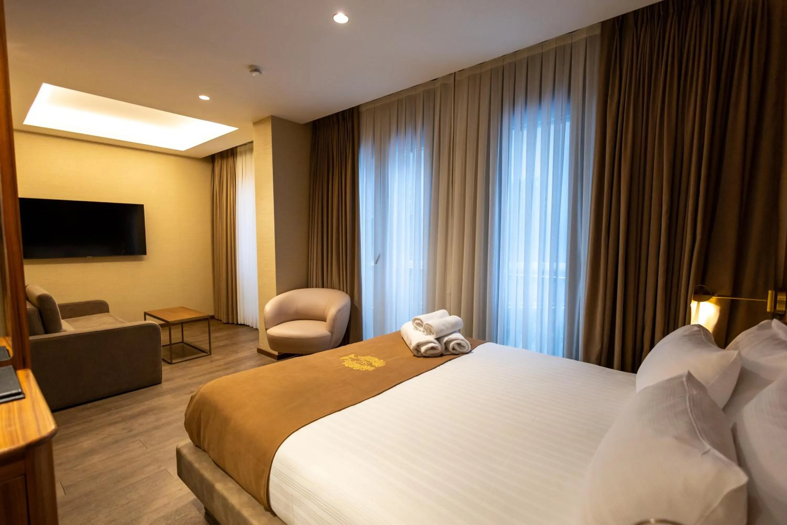 Bedroom, Bed in Kate Hotel Special Class & SPA