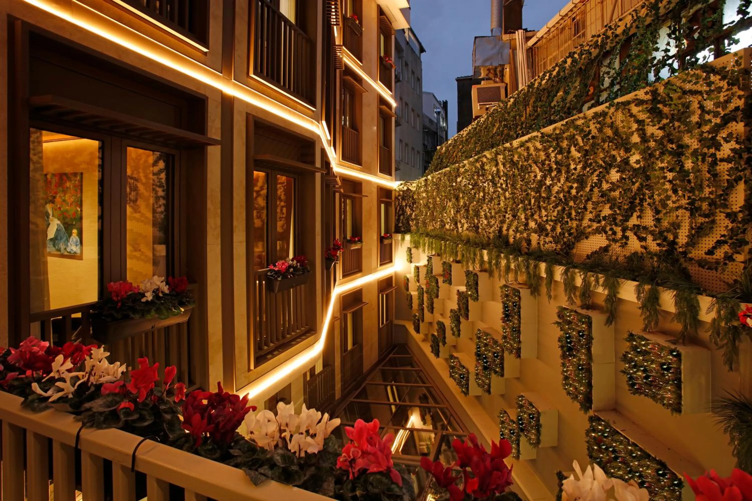 Property building in Kate Hotel Special Class & SPA