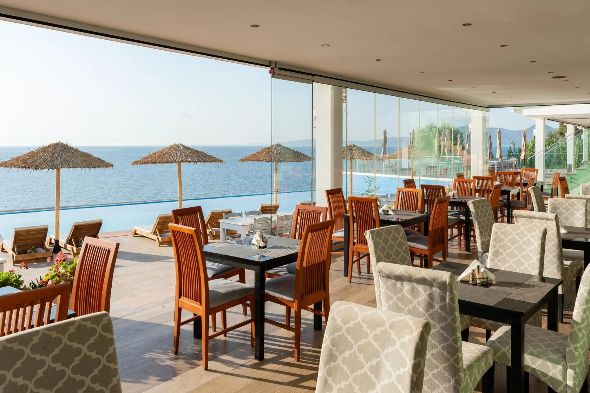 Restaurant/places to eat in Alyssium