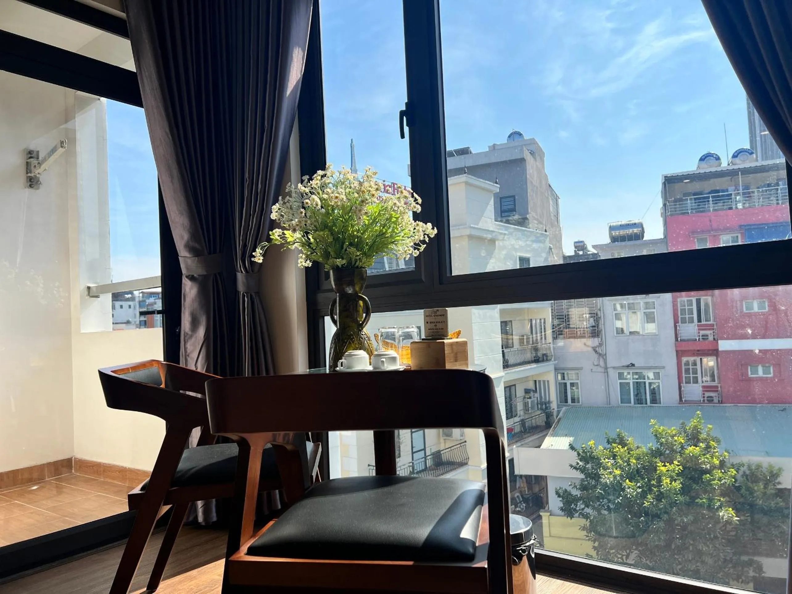 Au79 Hotel & Apartment