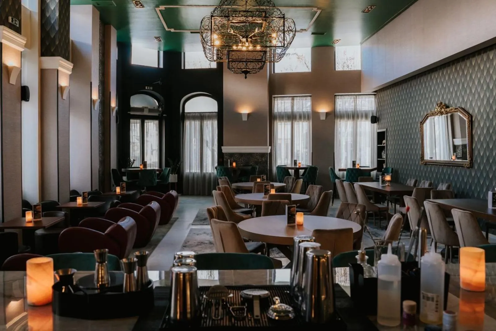 Restaurant/places to eat in Arni Hotel Domotel