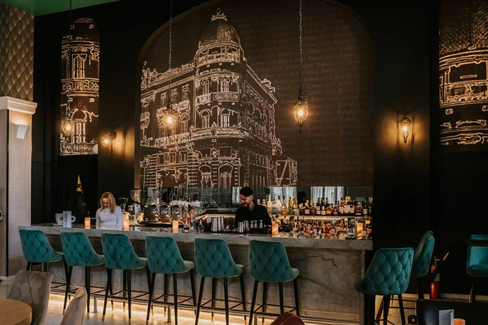 Restaurant/places to eat in Arni Hotel Domotel