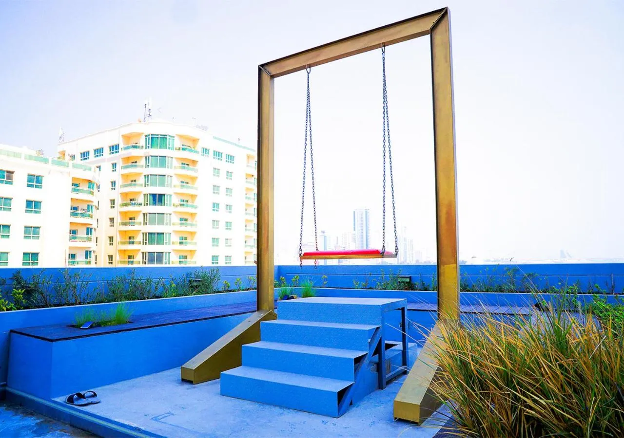 Area and facilities in Farhan Tower