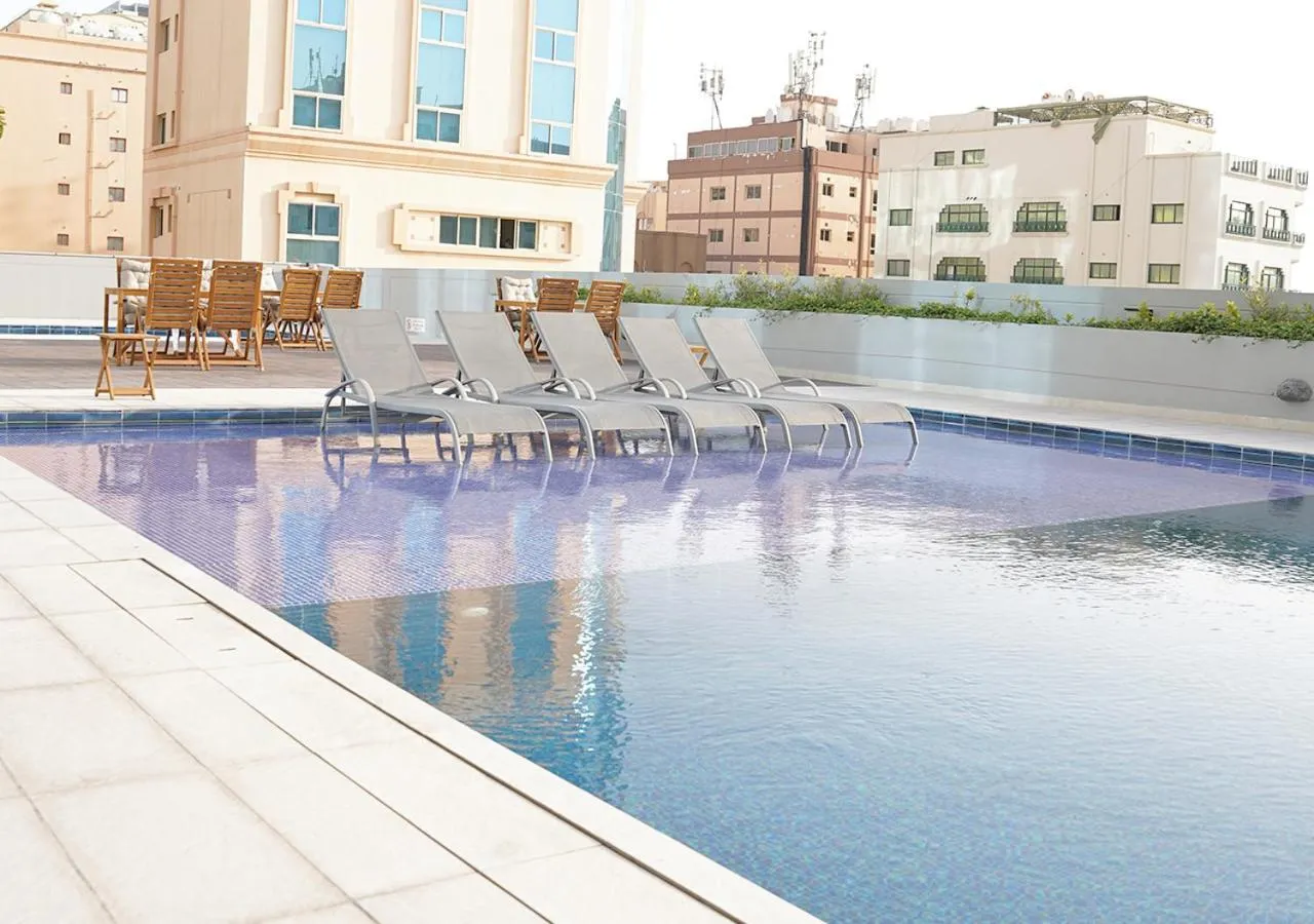 Swimming pool in Farhan Tower