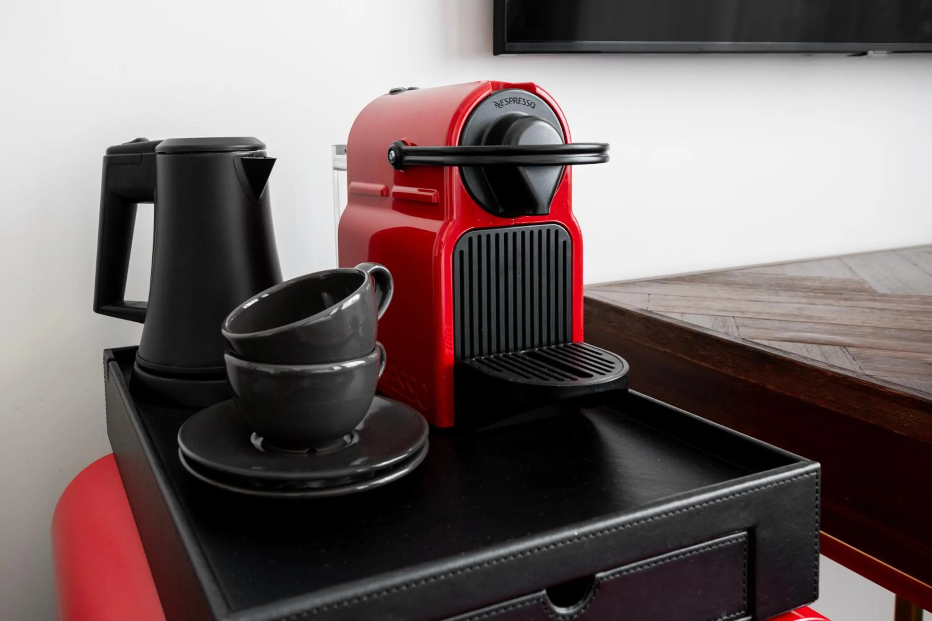 Coffee/tea facilities in GRAND CROWN