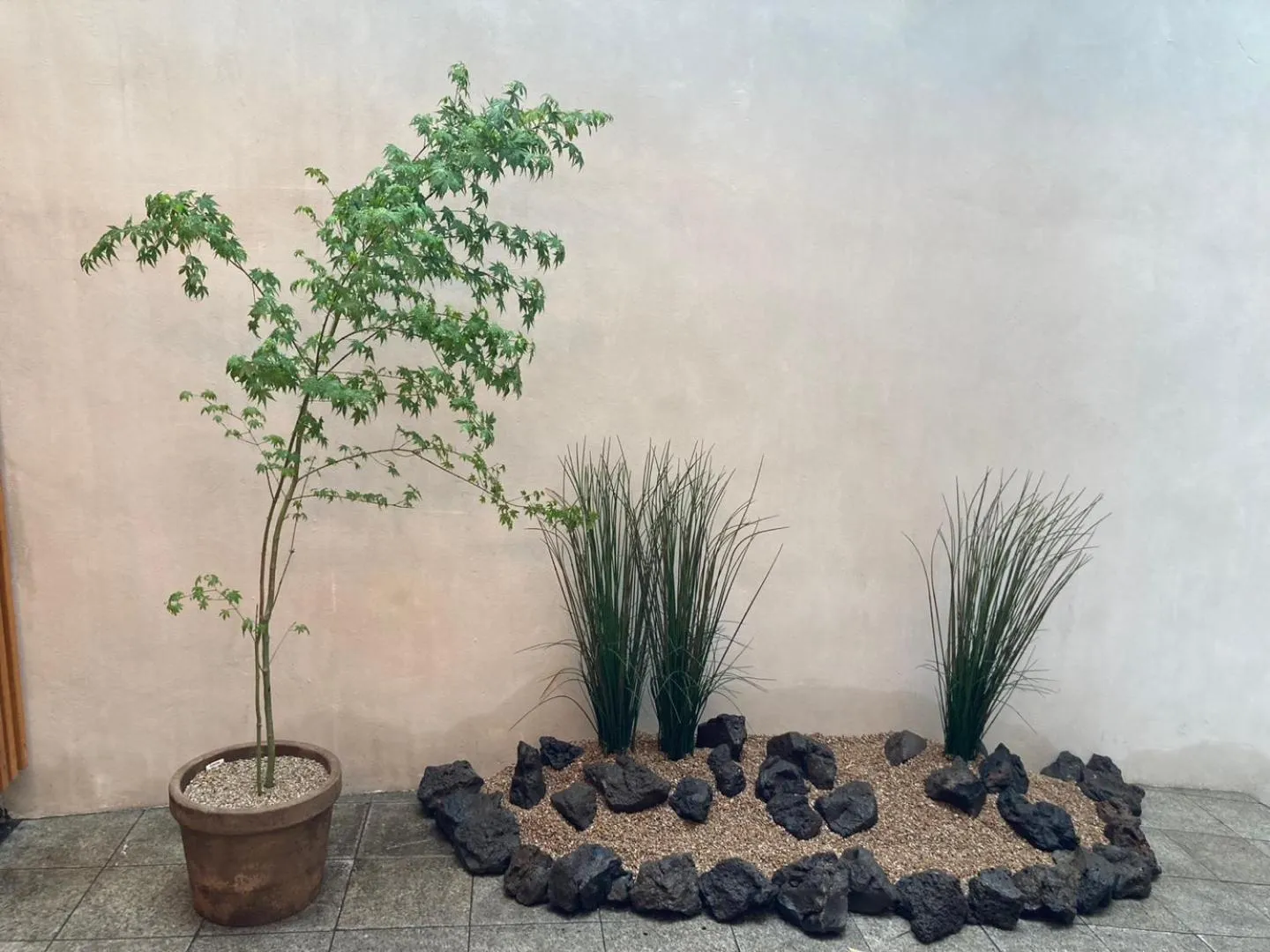 Property building in Hotel Less Seoul