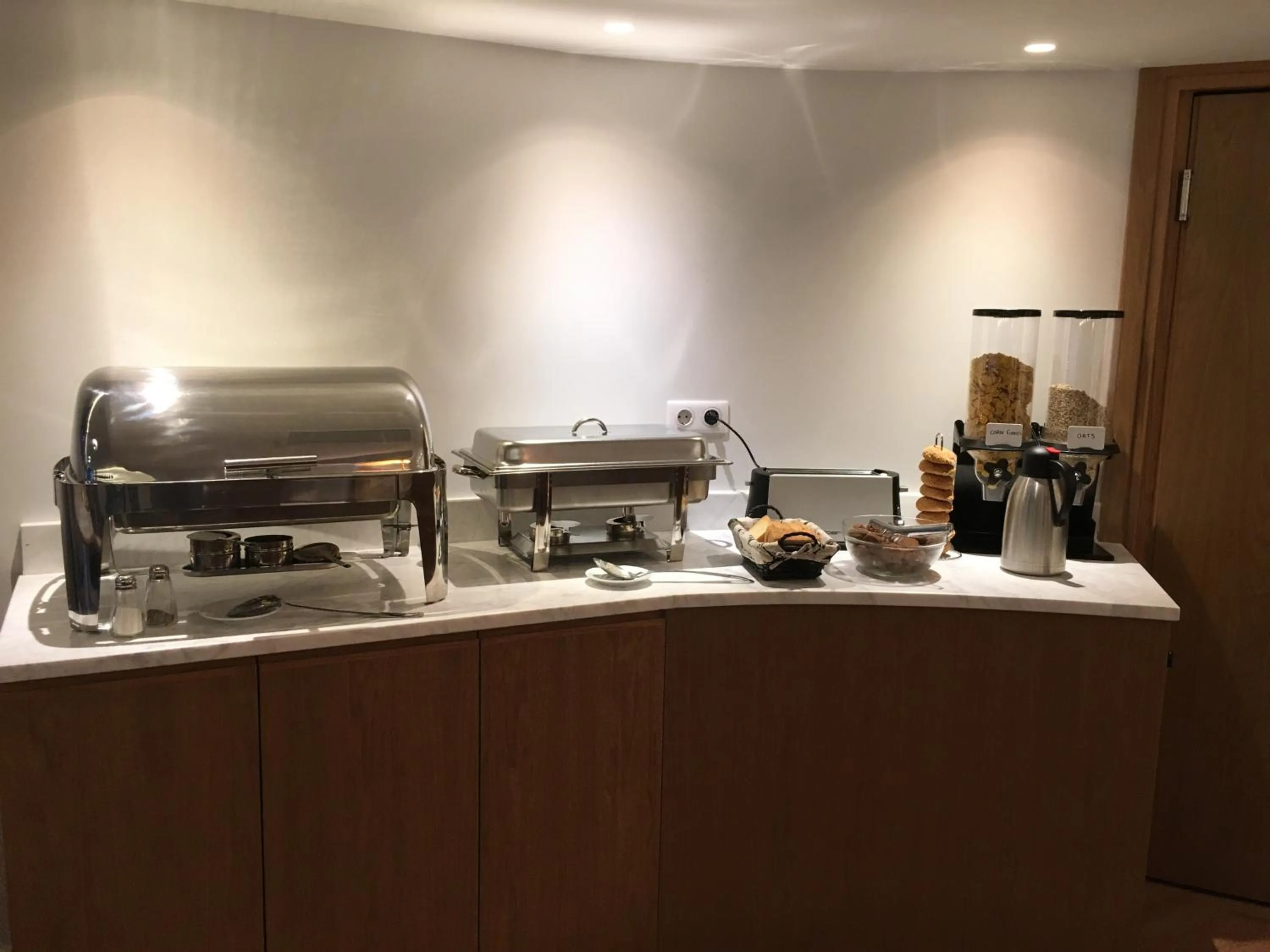 Restaurant/places to eat in Mandrino Hotel