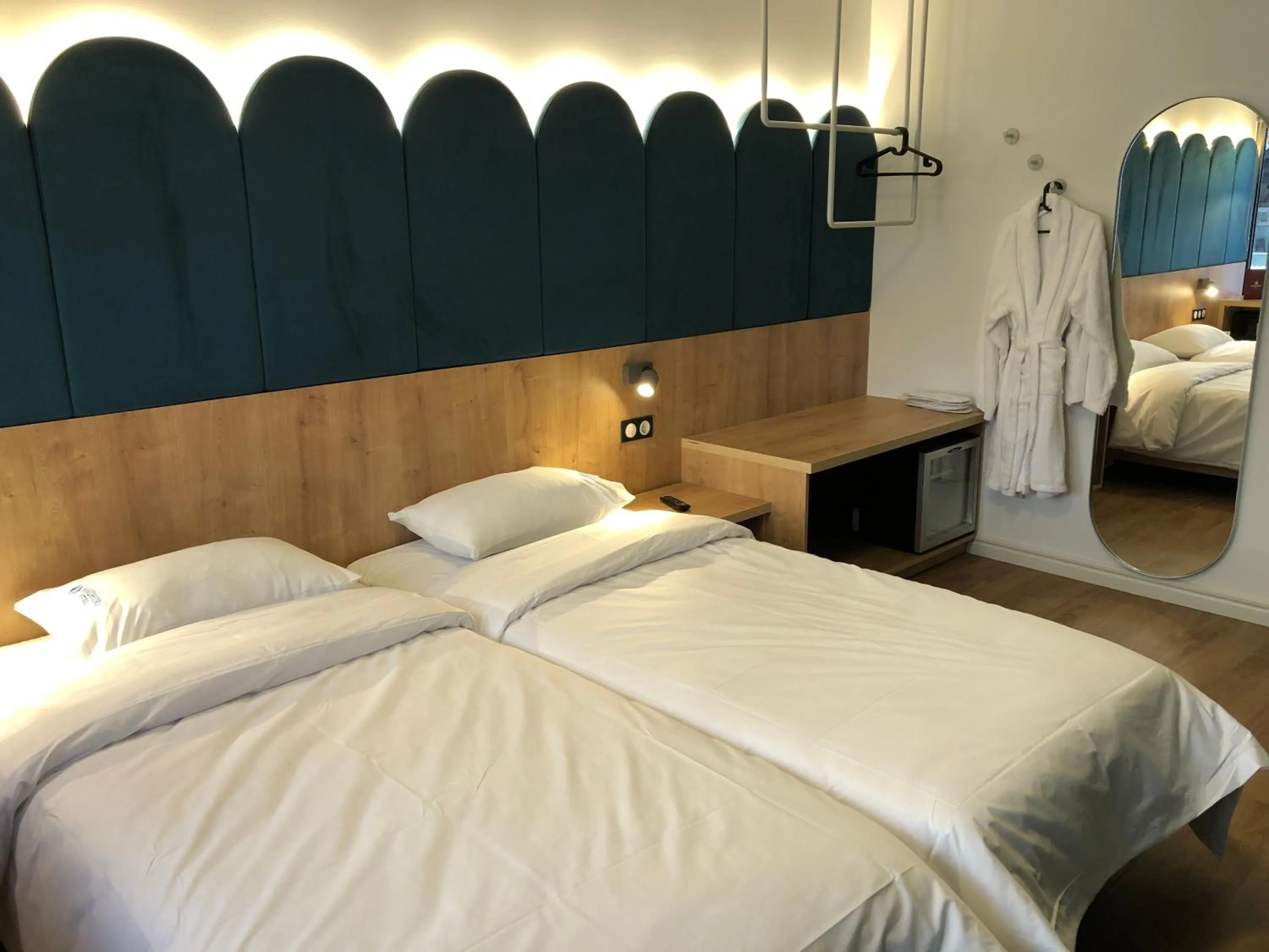 Photo of the whole room, Bed in Mandrino Hotel