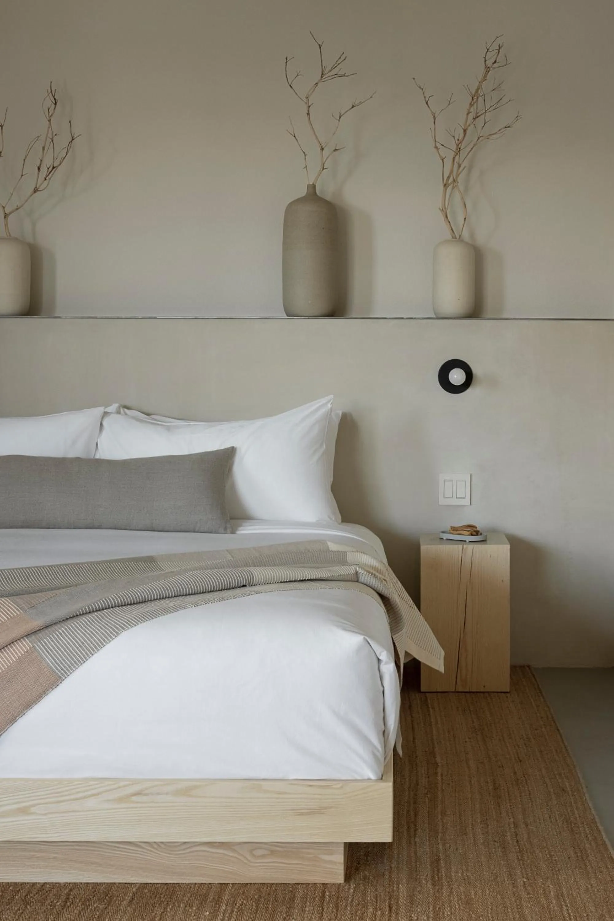Bed in Drift Palm Springs, a Member of Design Hotels