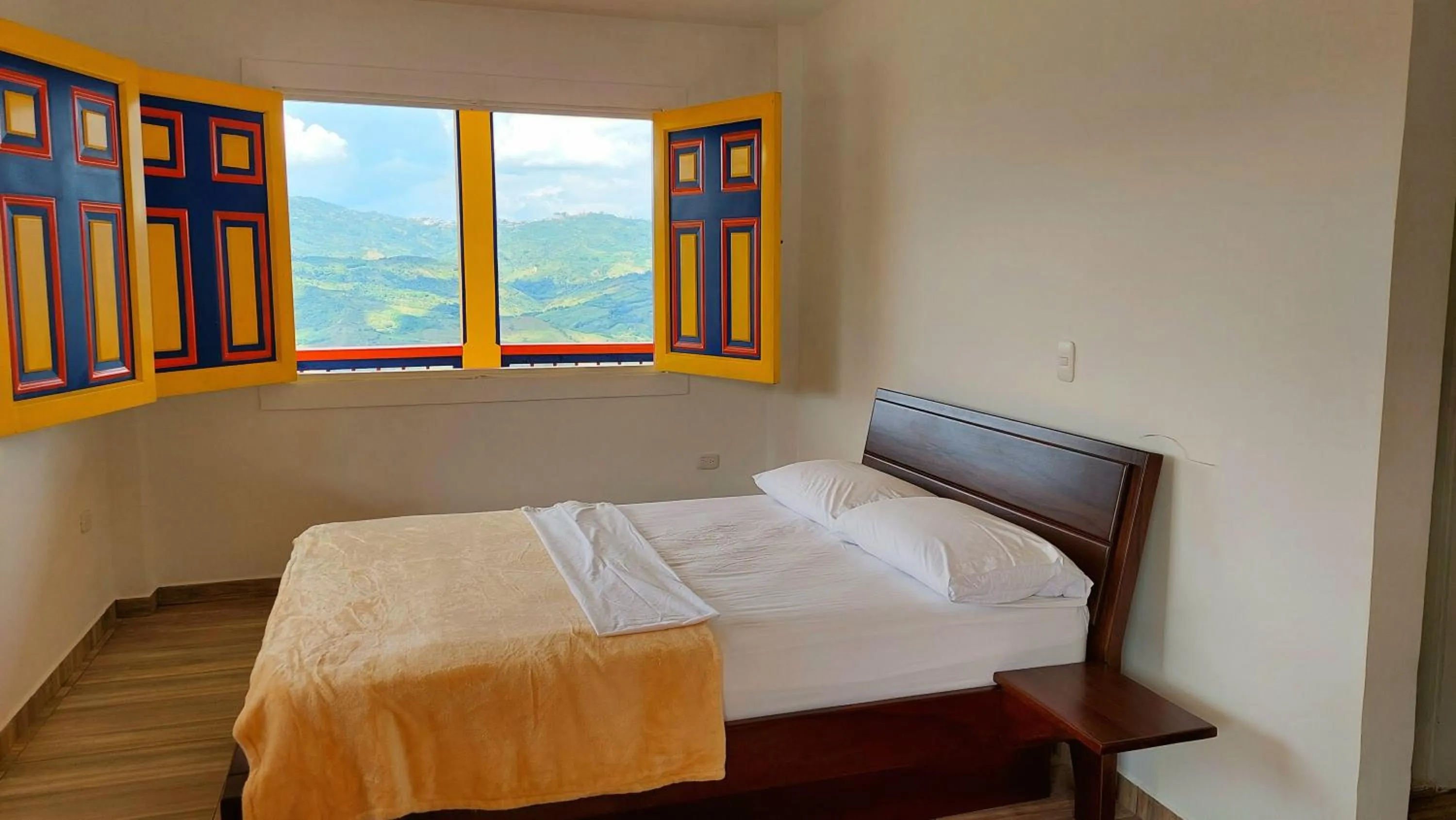 Photo of the whole room, Bed in Hotel Hacienda San Isidro