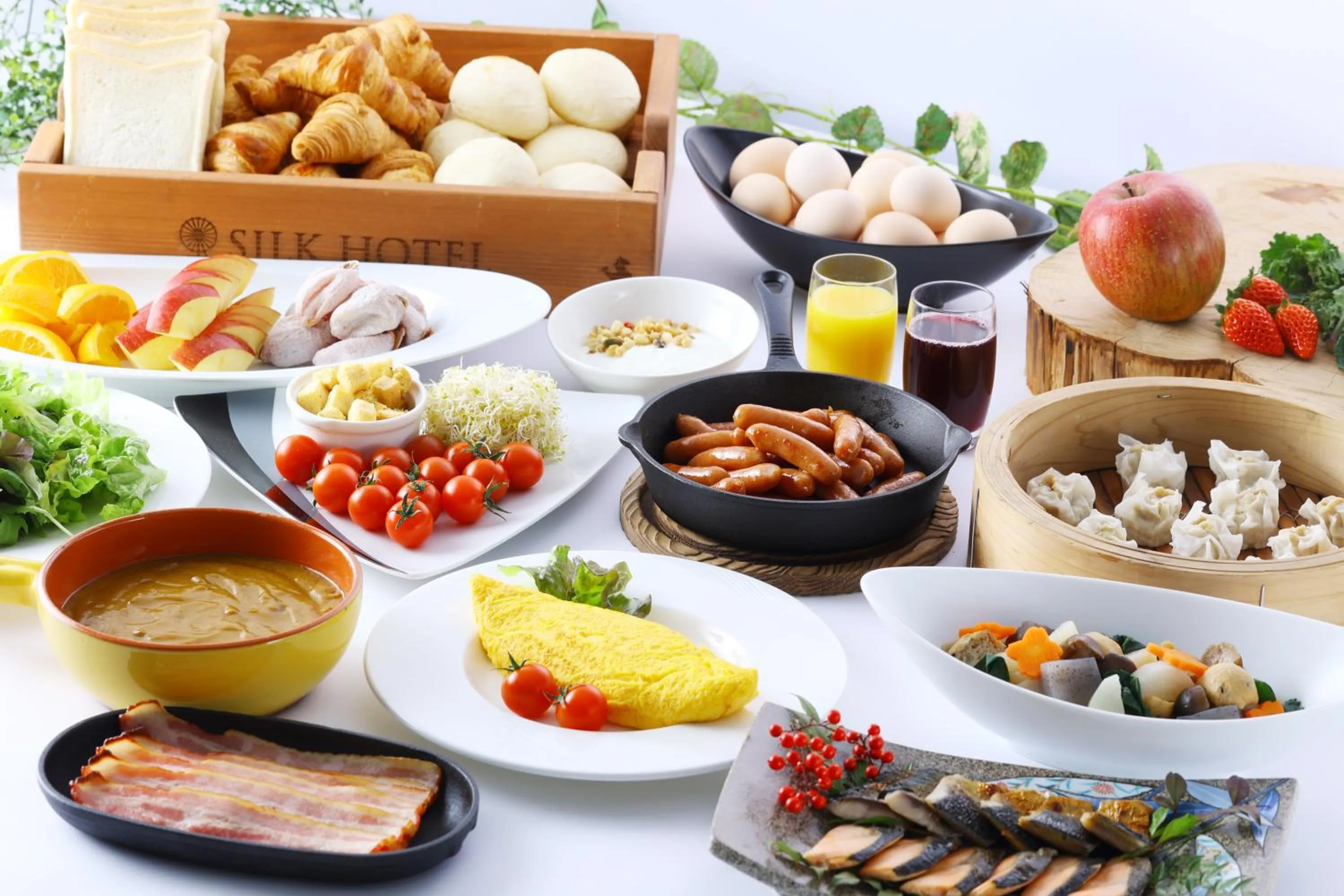 Food in Silk Hotel Annex