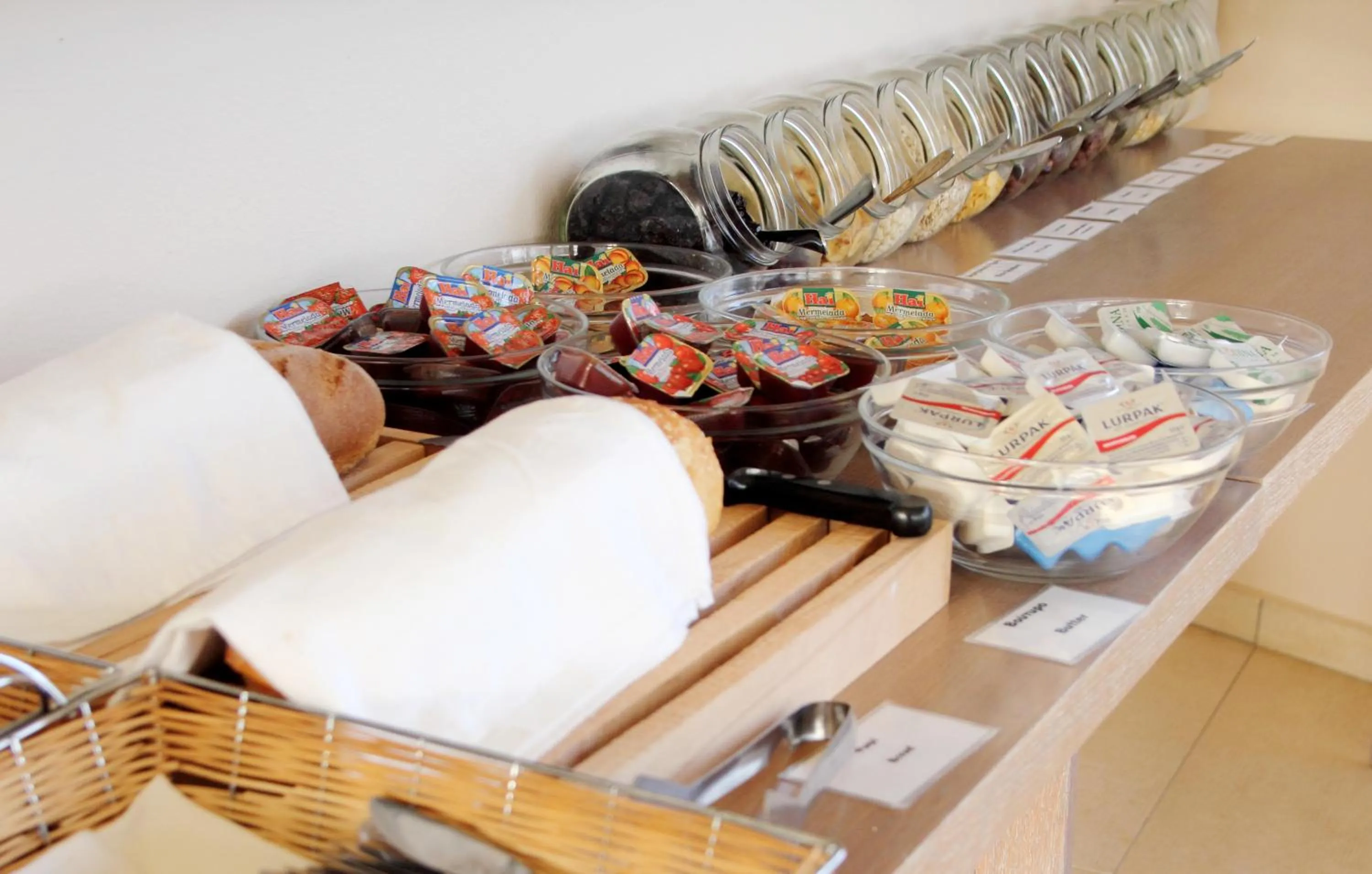 Continental breakfast in Renieris Hotel