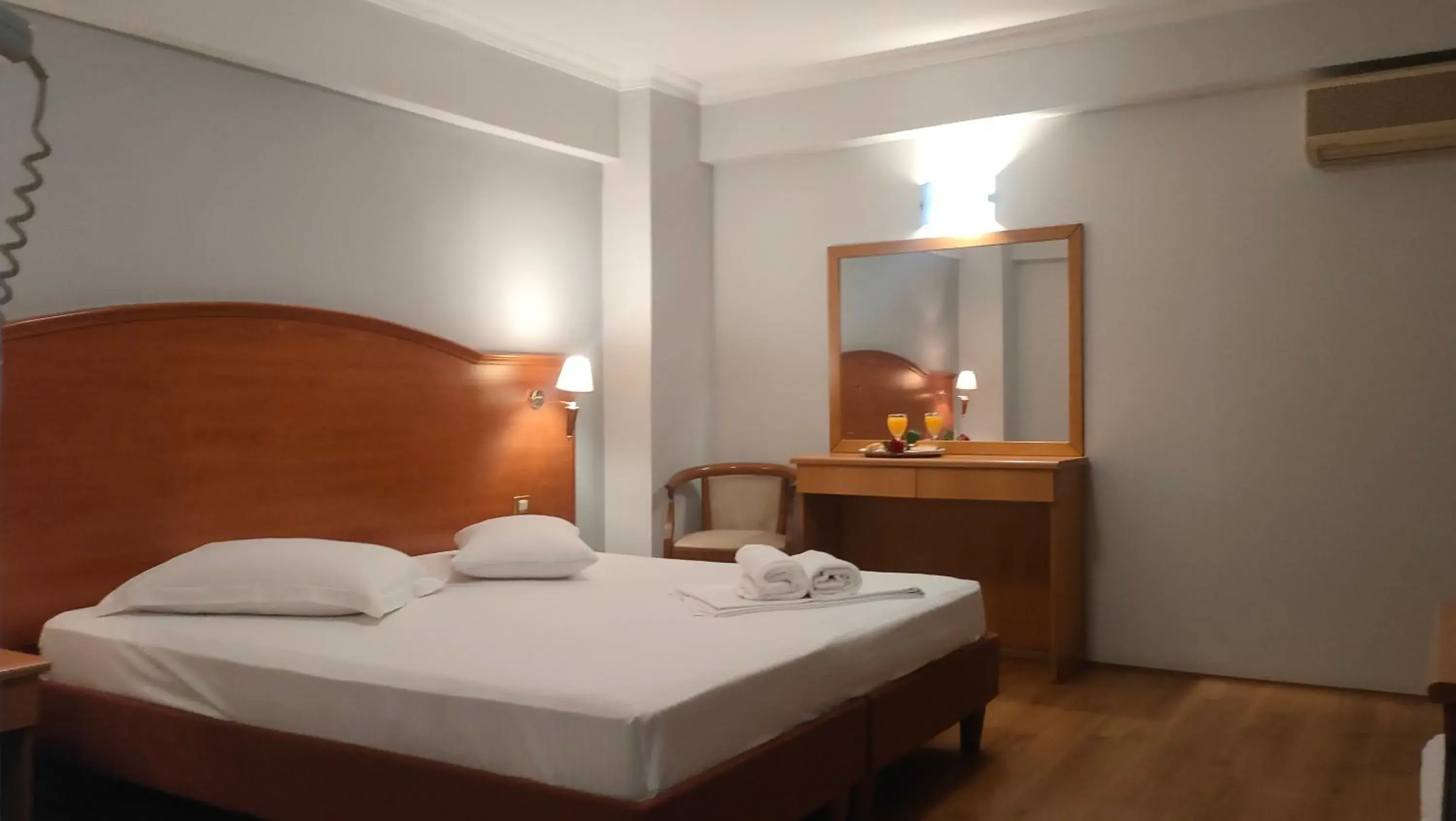Economy Double Room in Athens City Hotel Economy Double Room in Athens City Hotel