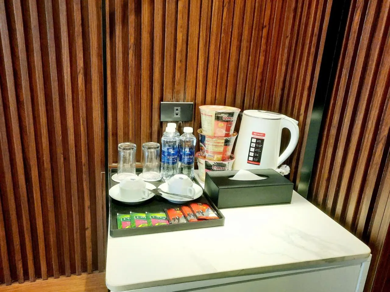 minibar in Quynh Trang Hung Yen Hotel