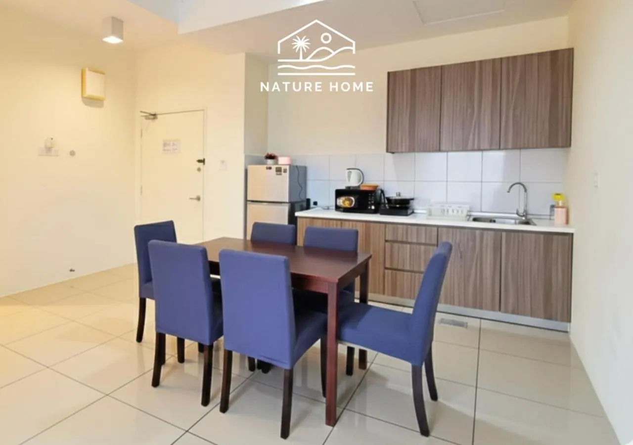Kitchen or kitchenette in Nature Home - Swiss Garden Resort Residences - Weekend Free Breakfast