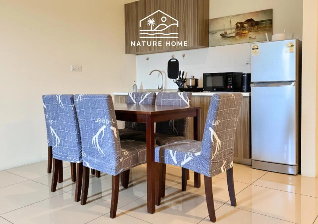 Kitchen or kitchenette in Nature Home - Swiss Garden Resort Residences - Weekend Free Breakfast