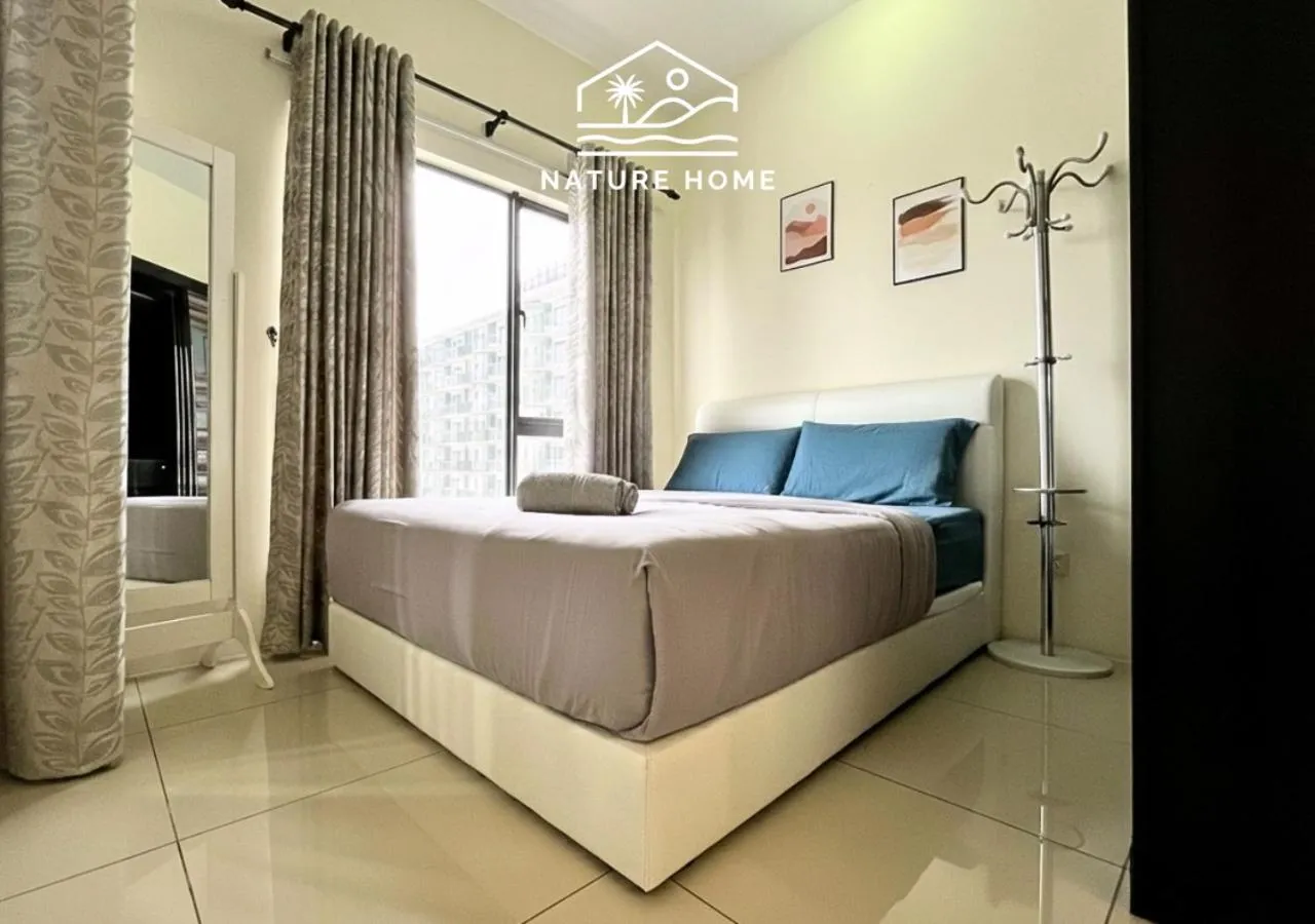 Bed in Nature Home - Swiss Garden Resort Residences - Weekend Free Breakfast