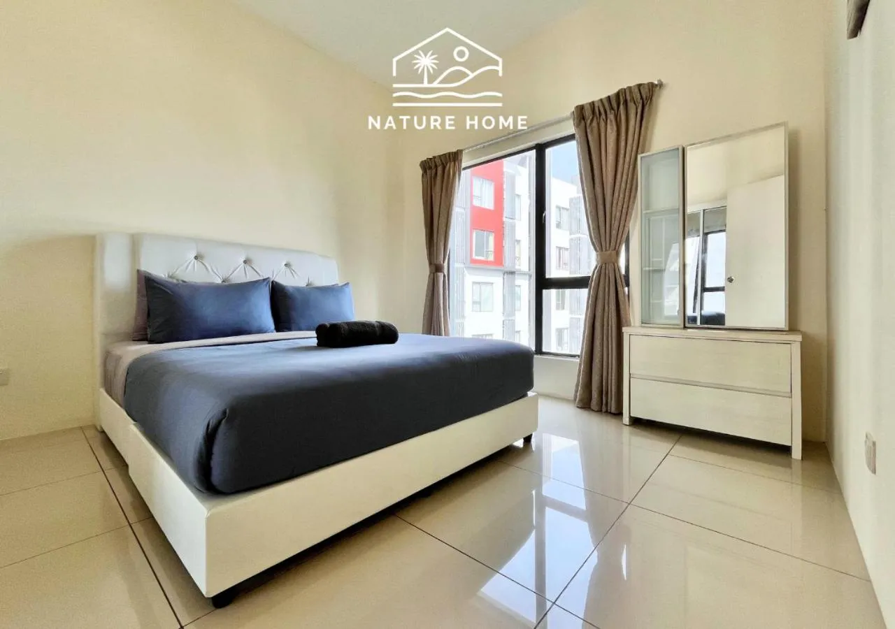 Bed in Nature Home - Swiss Garden Resort Residences - Weekend Free Breakfast