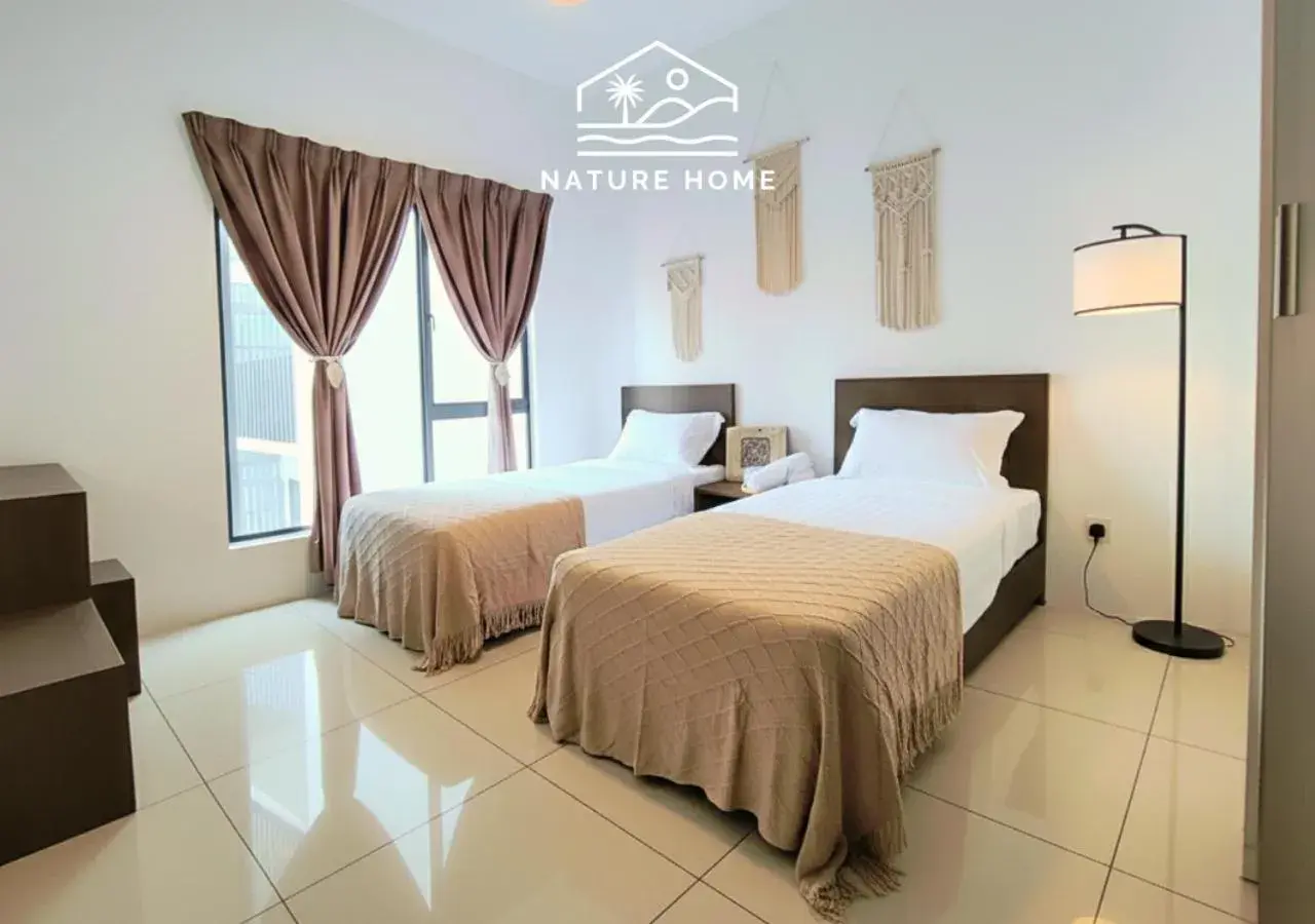 Apartment with Pool View in Nature Home - Swiss Garden Resort Residences - Weekend Free Breakfast Apartment with Pool View in Nature Home - Swiss Garden Resort Residences - Weekend Free Breakfast