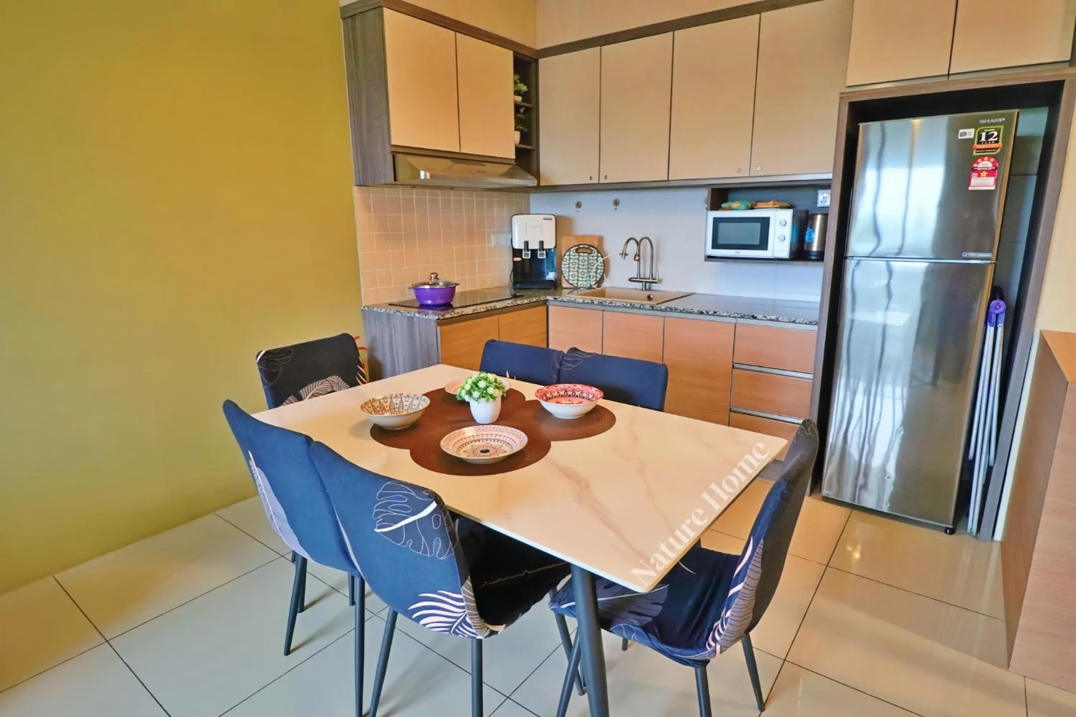 Kitchen or kitchenette in Nature Home - Swiss Garden Resort Residences - Weekend Free Breakfast