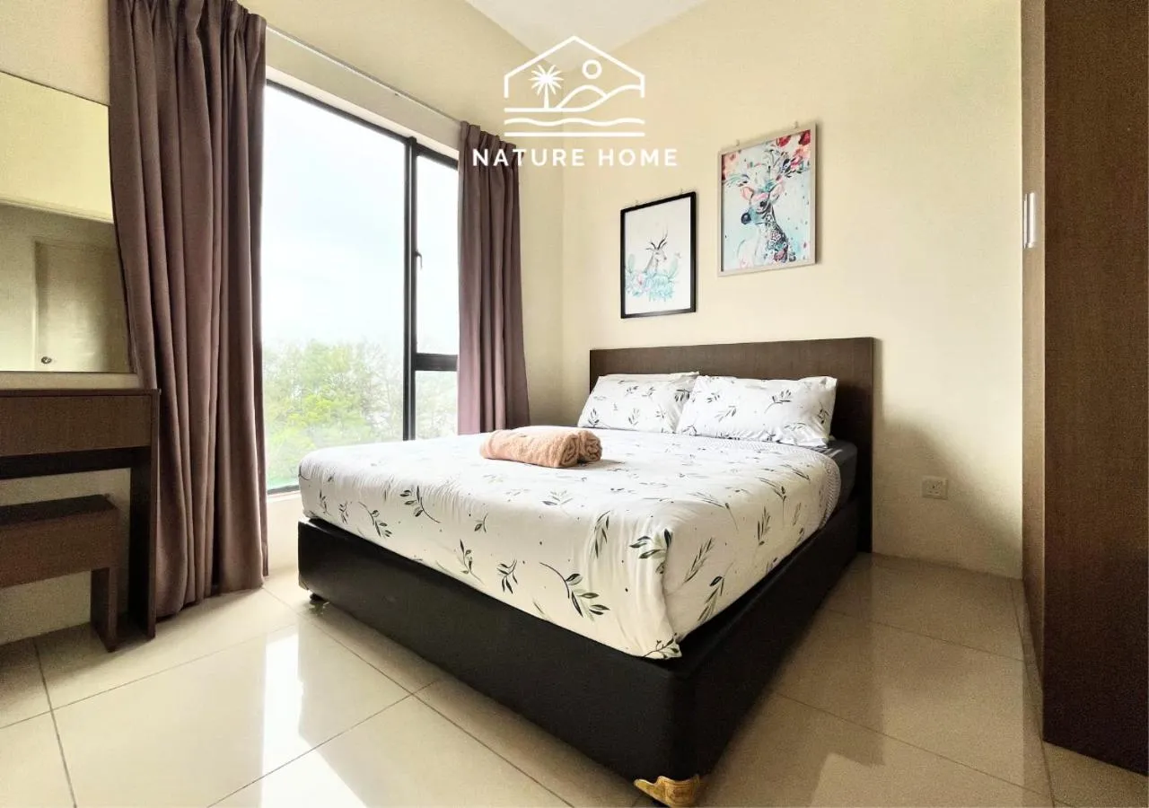 Bed in Nature Home - Swiss Garden Resort Residences - Weekend Free Breakfast