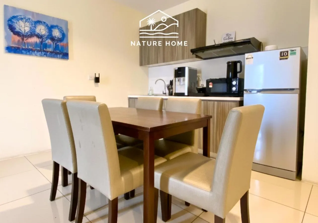 Dining area in Nature Home - Swiss Garden Resort Residences - Weekend Free Breakfast