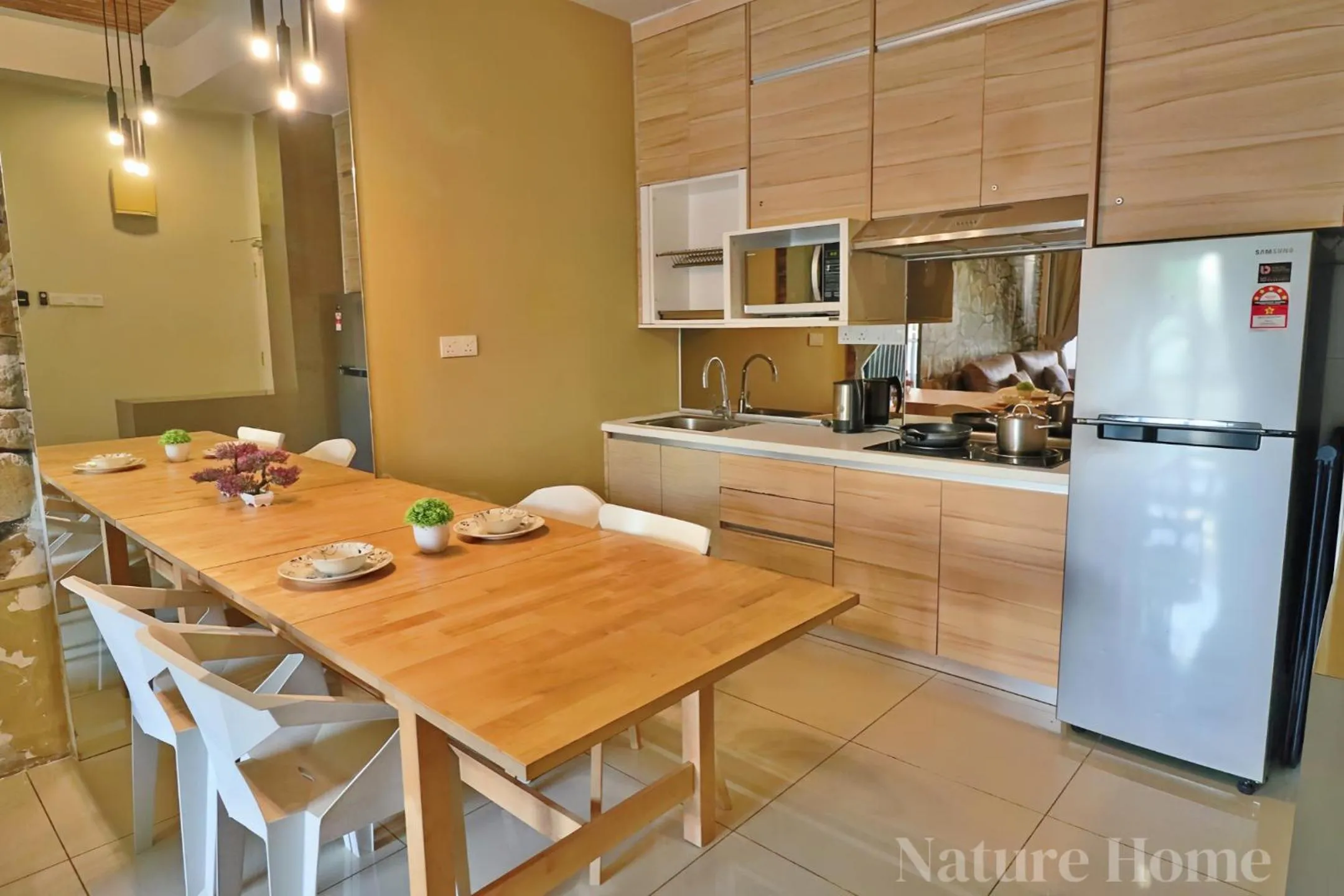 Kitchen or kitchenette in Nature Home - Swiss Garden Resort Residences - Weekend Free Breakfast