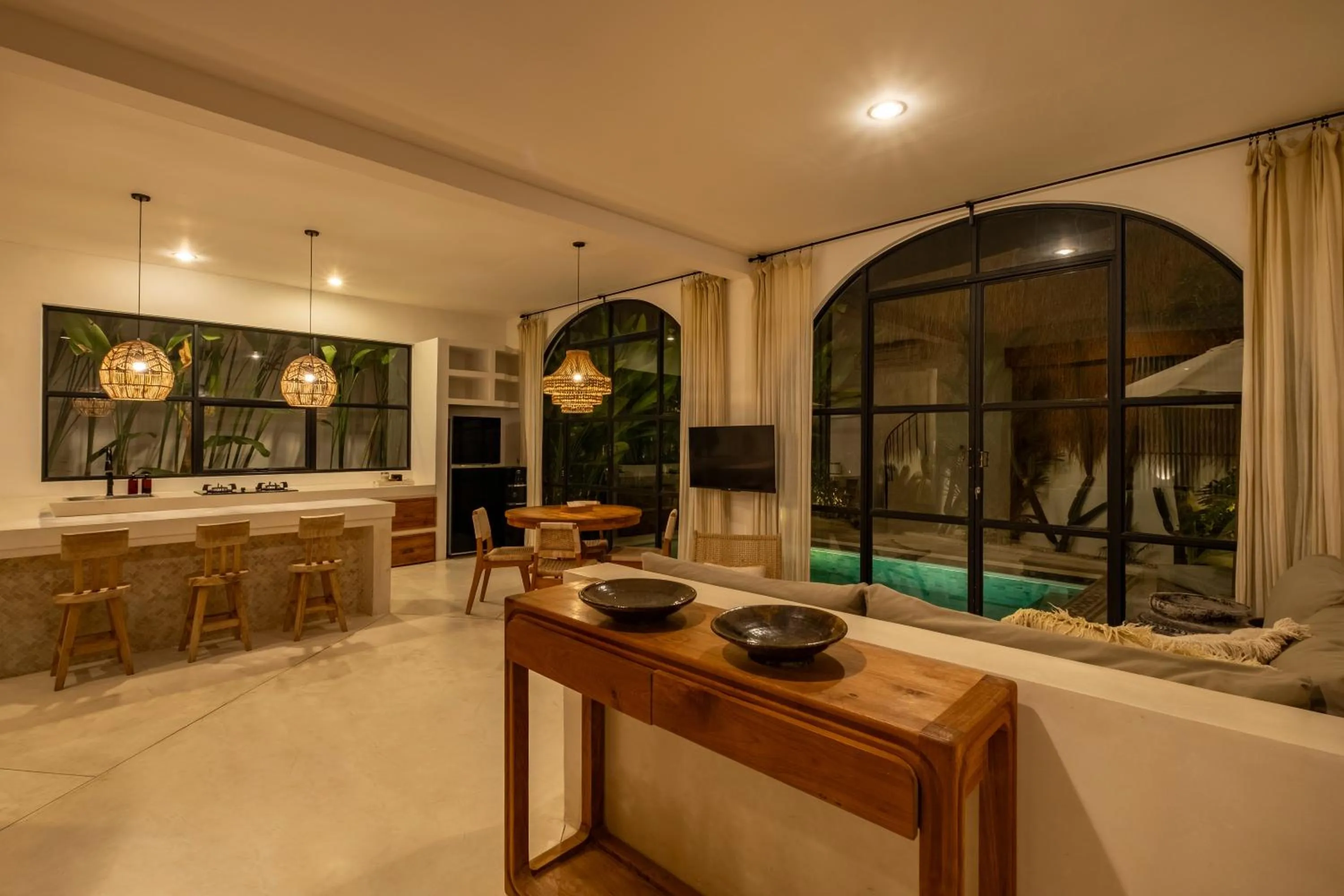 Kitchen or kitchenette in Villa Akhila Canggu