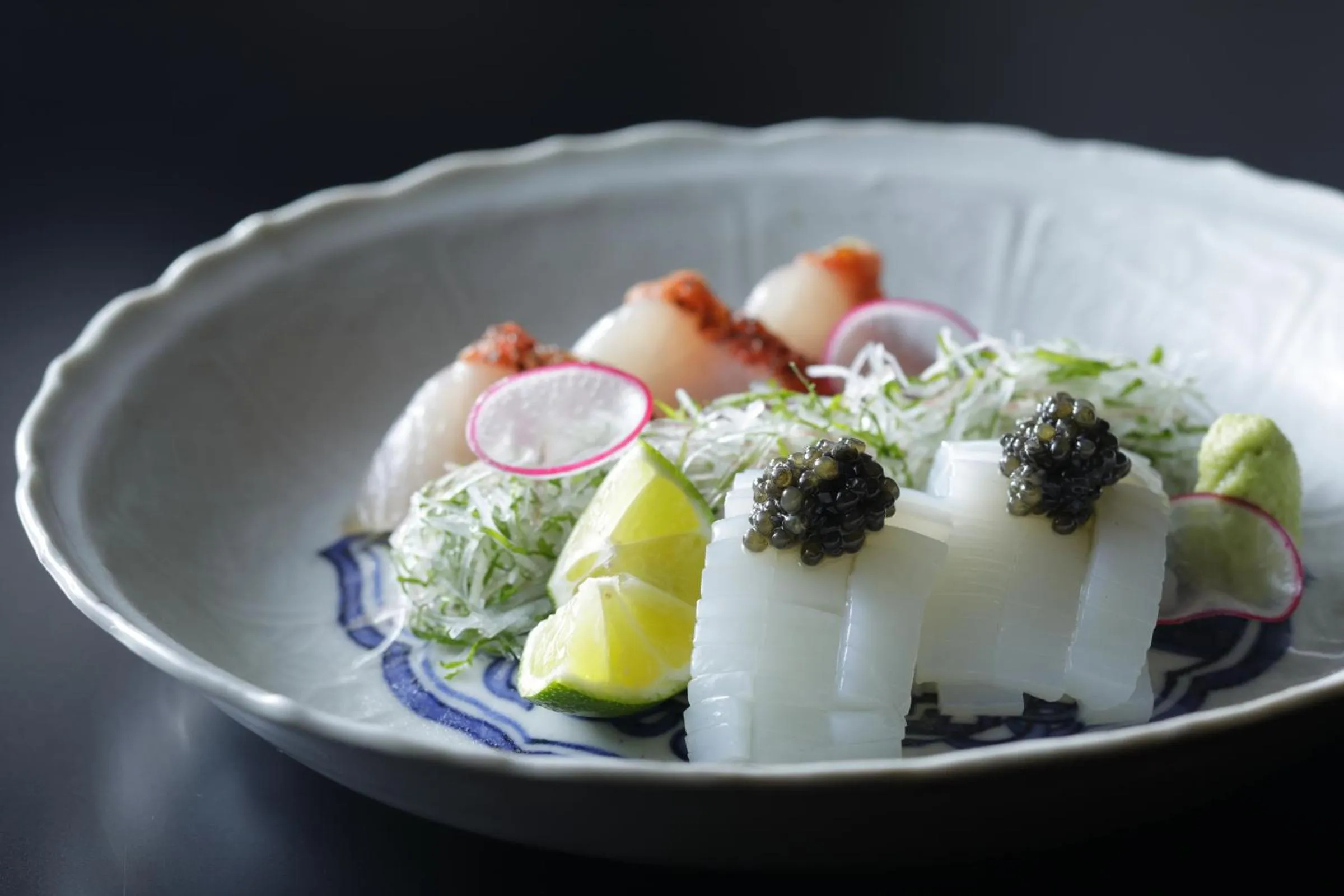 Food and drinks in Hachikan