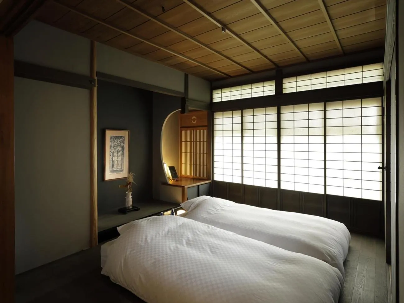Photo of the whole room, Bed in Hachikan