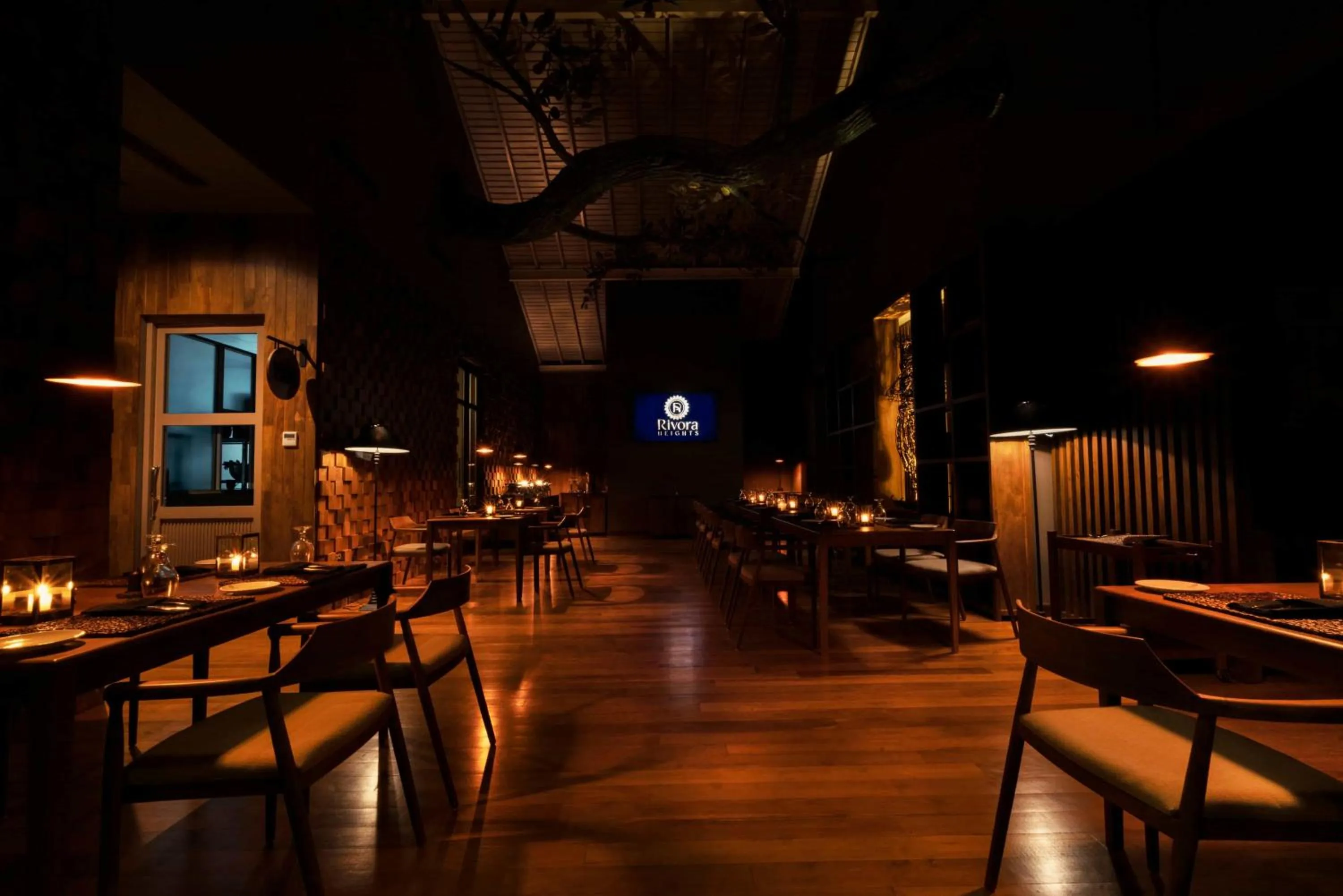 Restaurant/places to eat in Rivora Heights